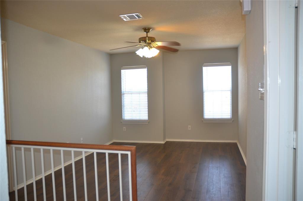 218 Baldwin St, Hutto, TX 78634