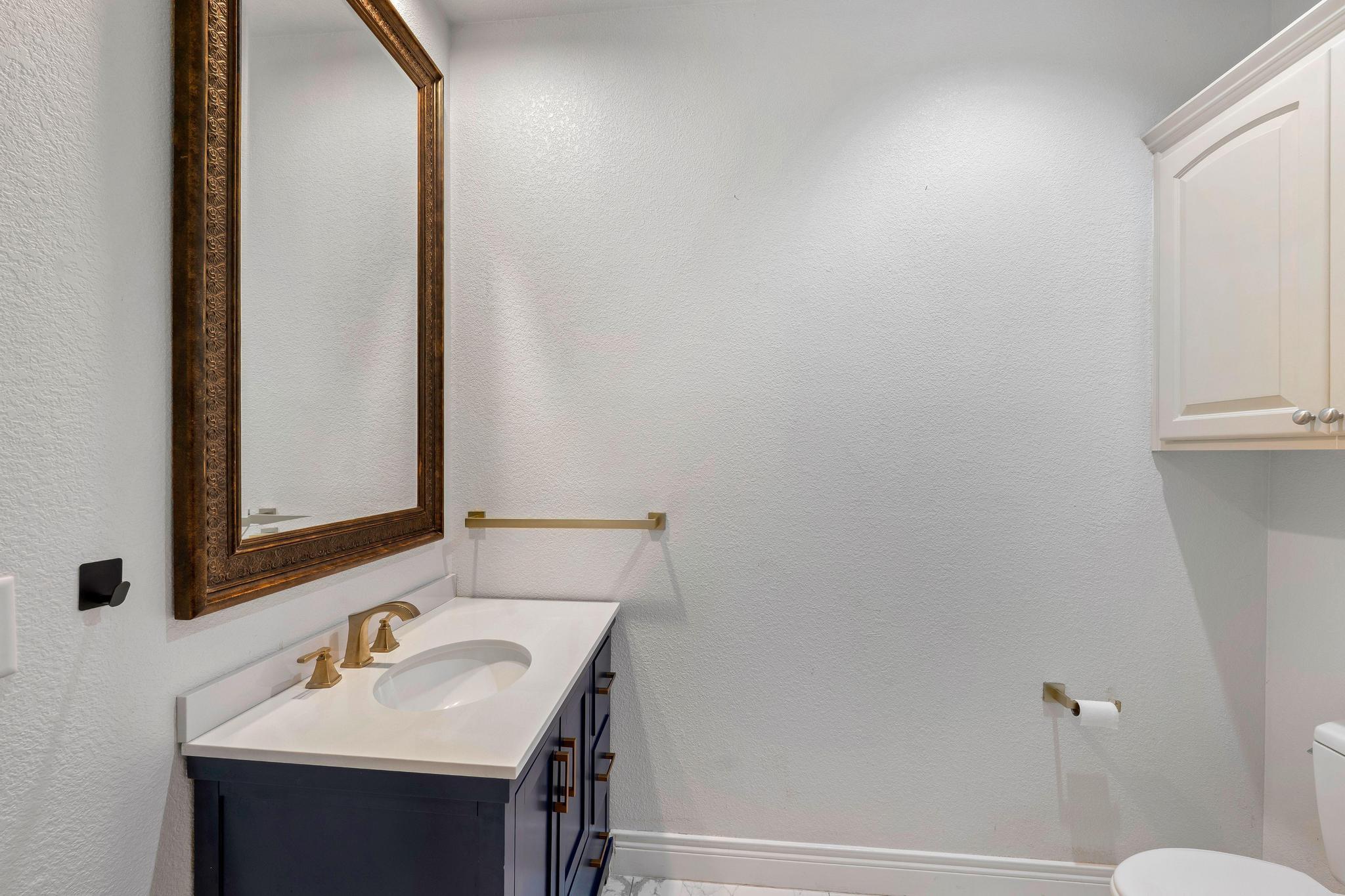 317 Short Circuit, Horseshoe Bay, TX 78657