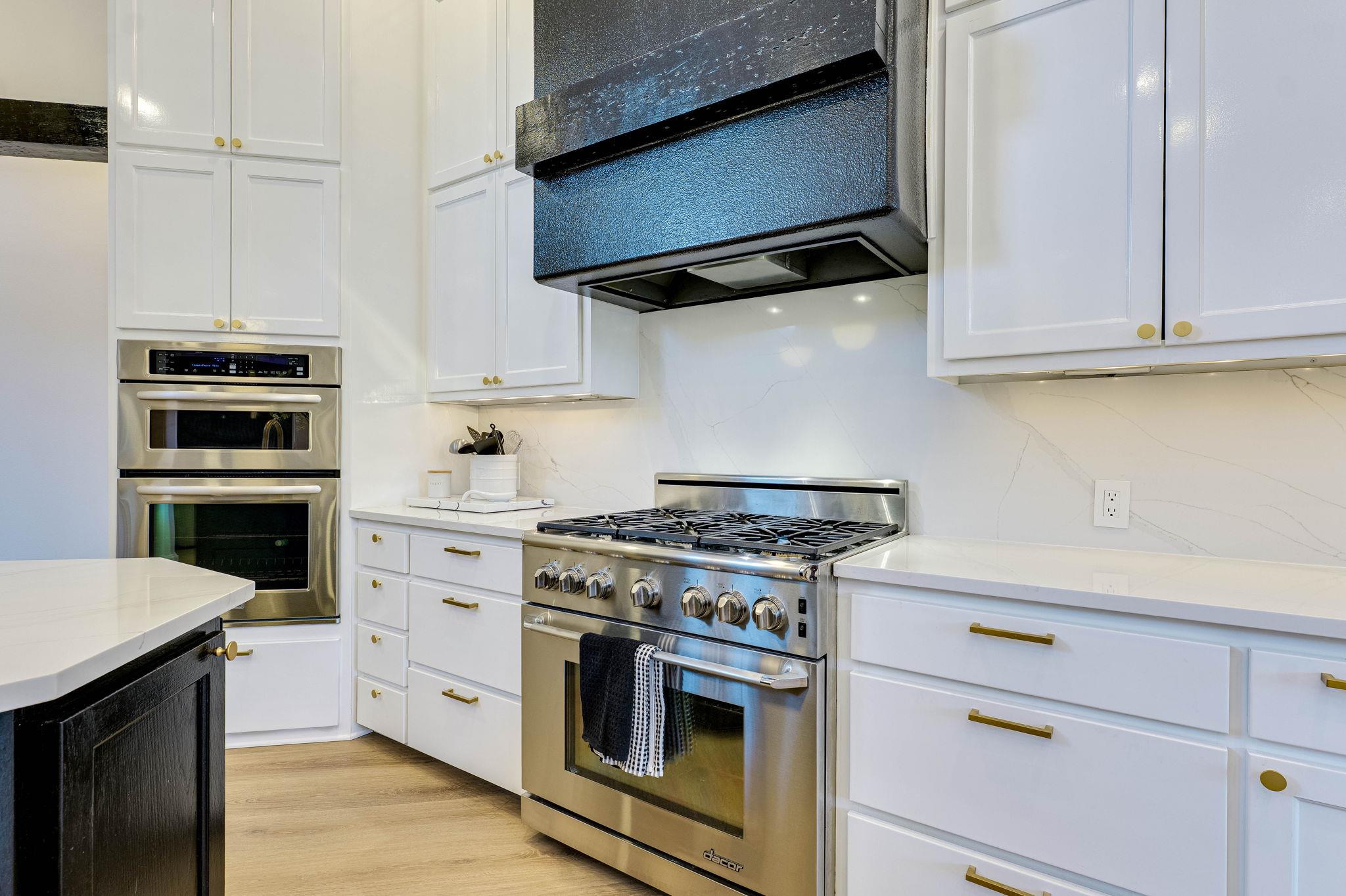 109 Dawn River Cv, Austin, TX 78732