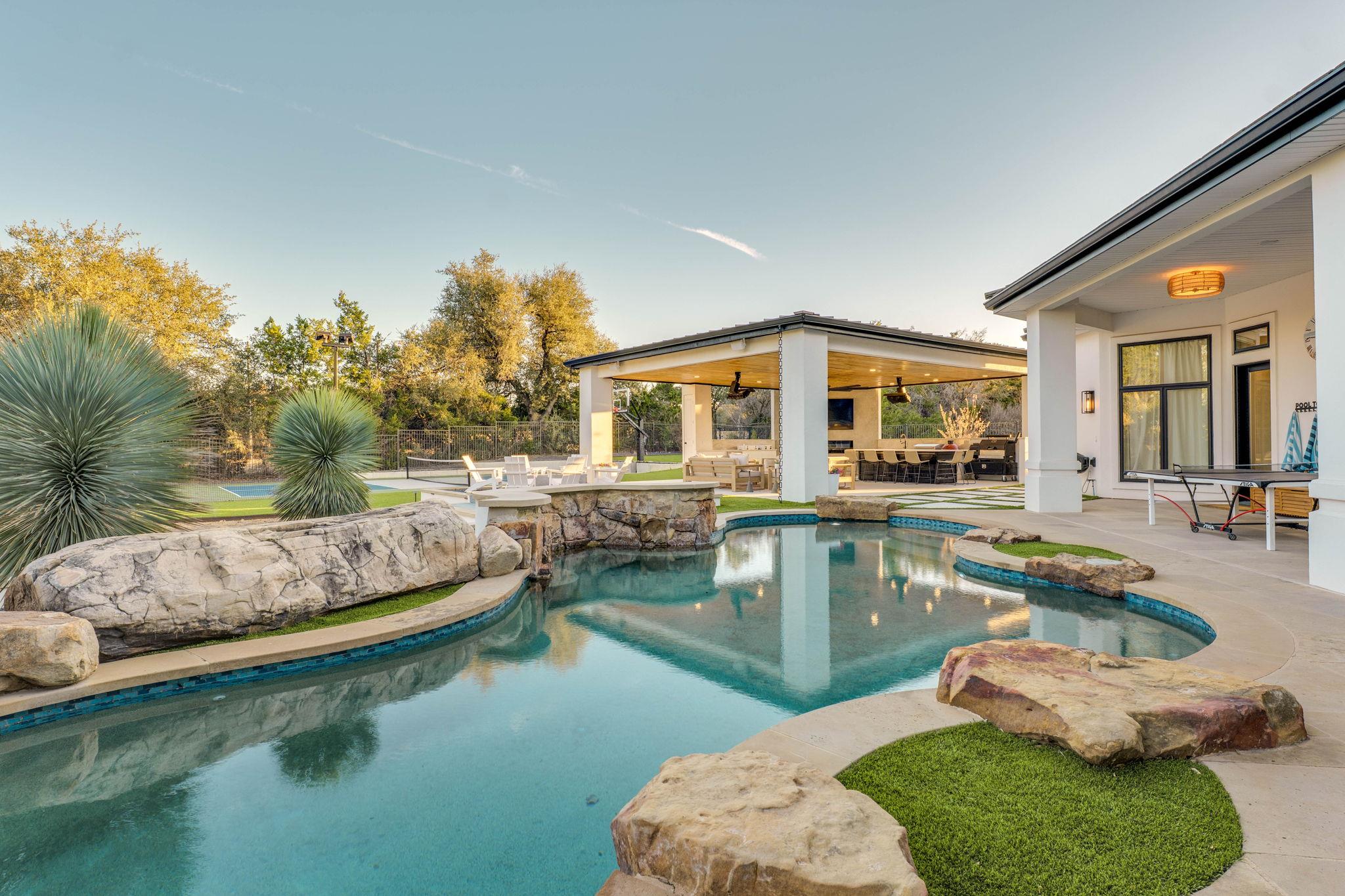 109 Dawn River Cv, Austin, TX 78732