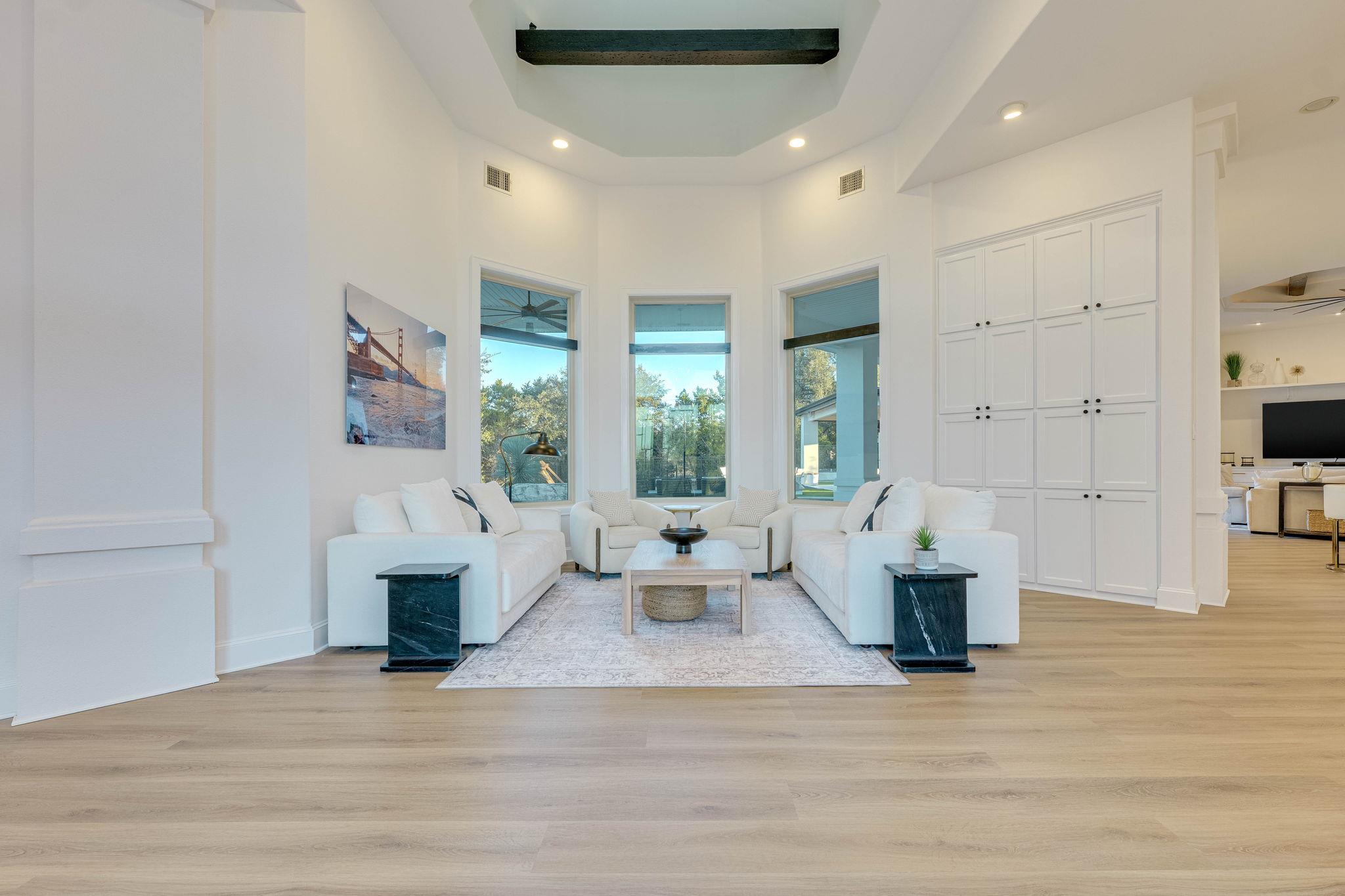 109 Dawn River Cv, Austin, TX 78732