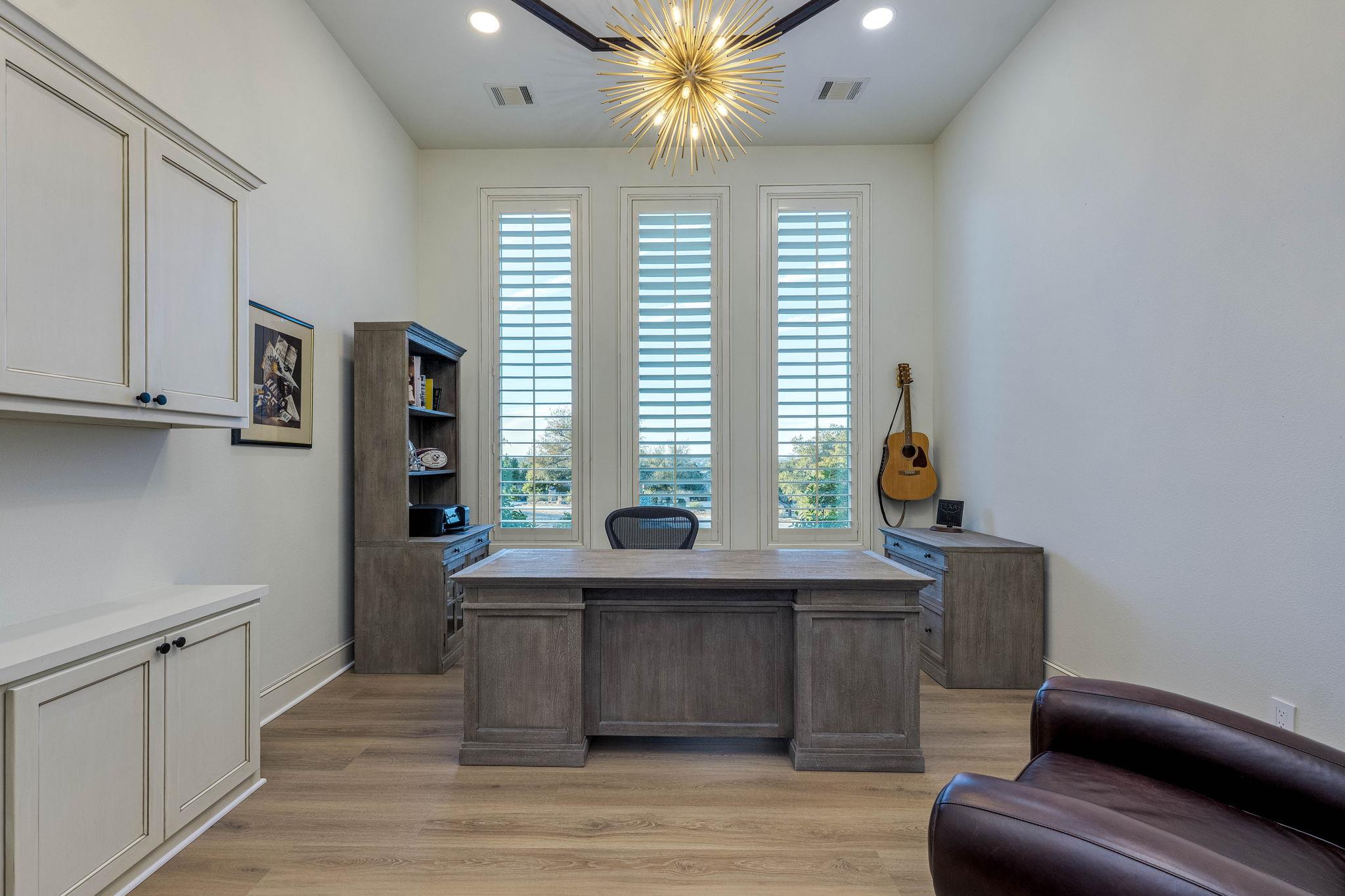 109 Dawn River Cv, Austin, TX 78732