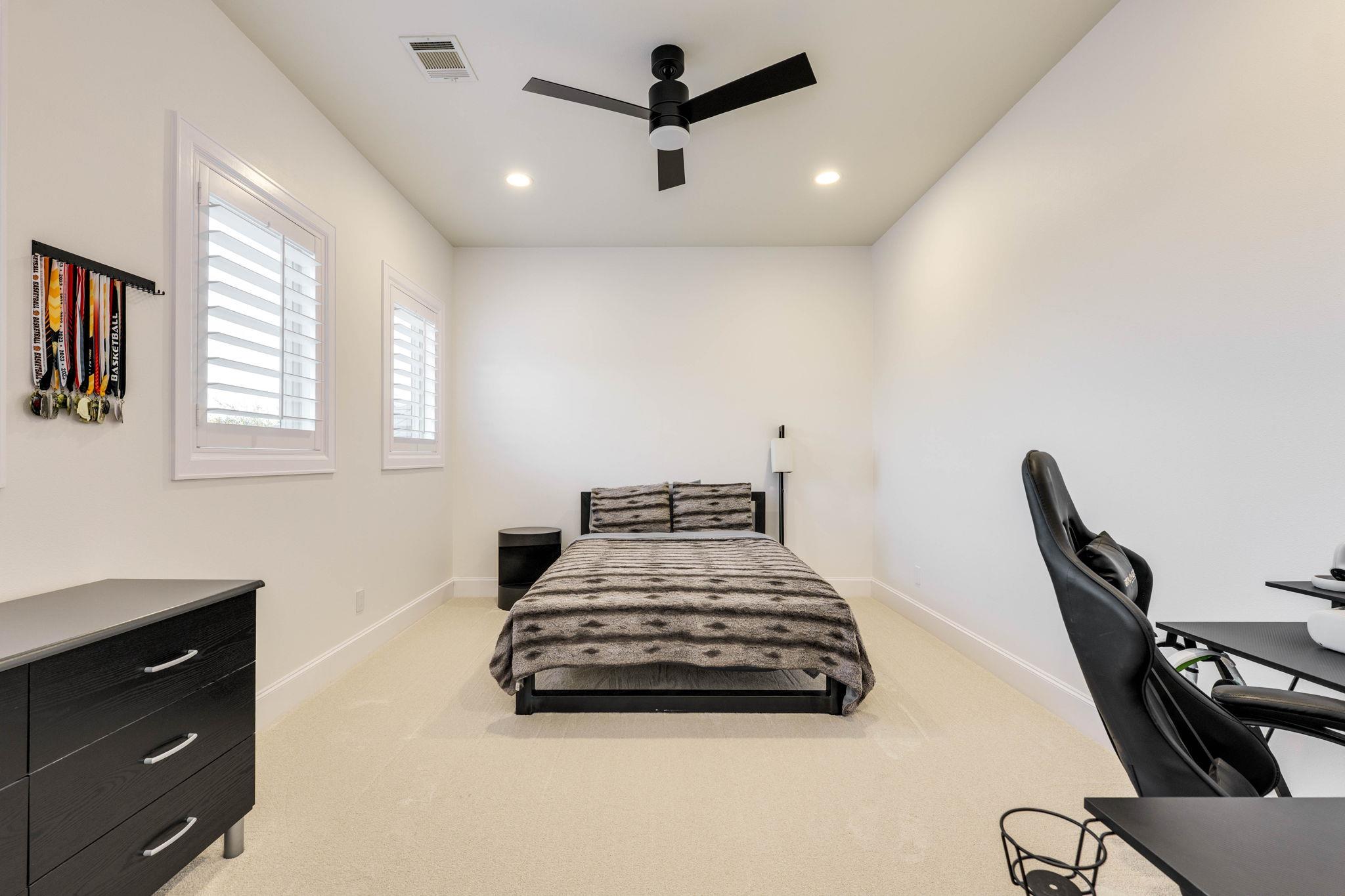 109 Dawn River Cv, Austin, TX 78732