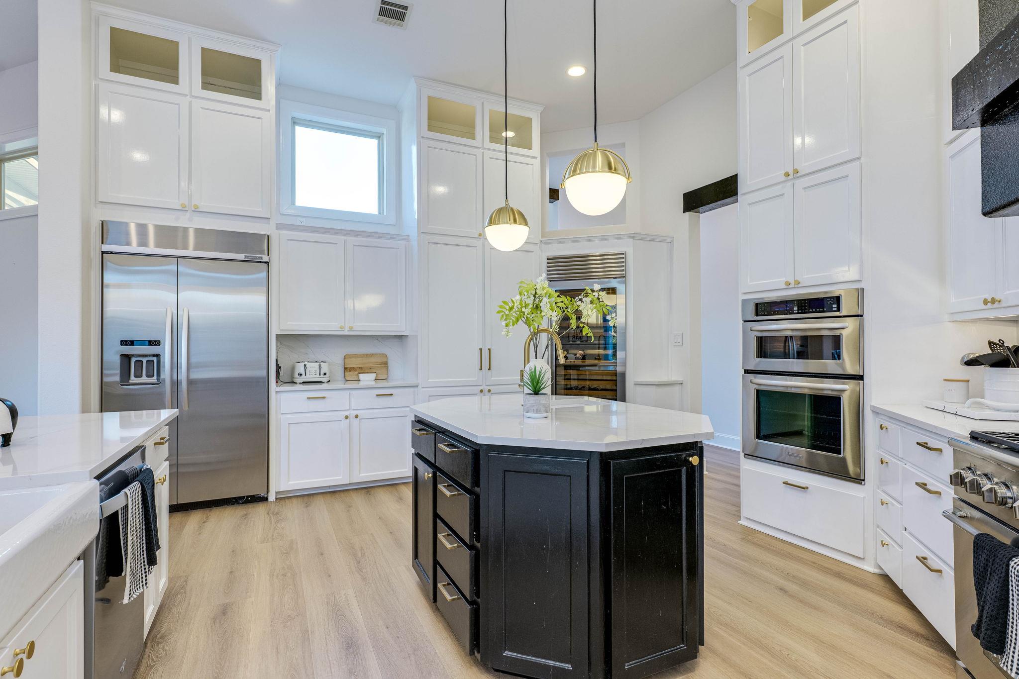 109 Dawn River Cv, Austin, TX 78732