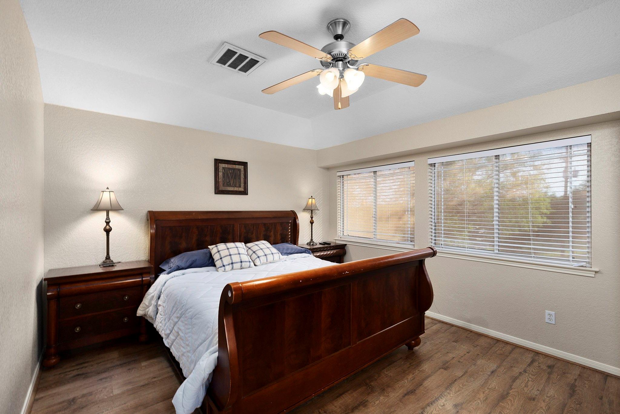 110 Hunter Ridge Rd, San Marcos, TX 78666