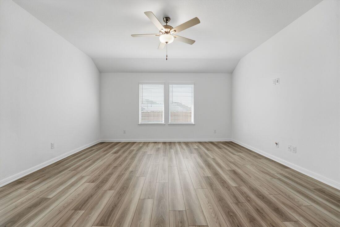 100 Childress St, Hutto, TX 78634