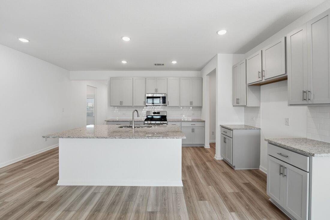 100 Childress St, Hutto, TX 78634