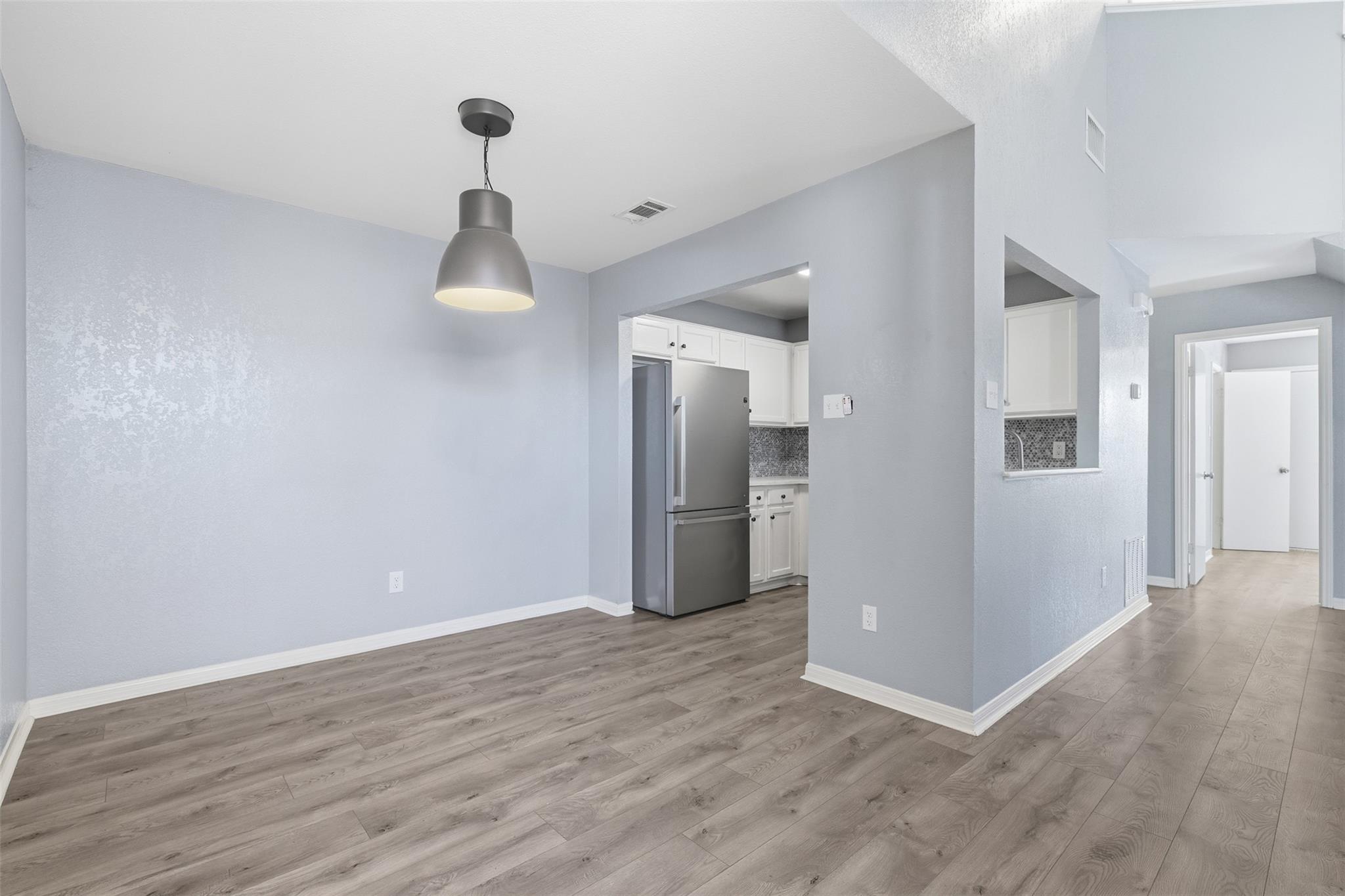 317/319 Rawhide Loop, Round Rock, TX 78681