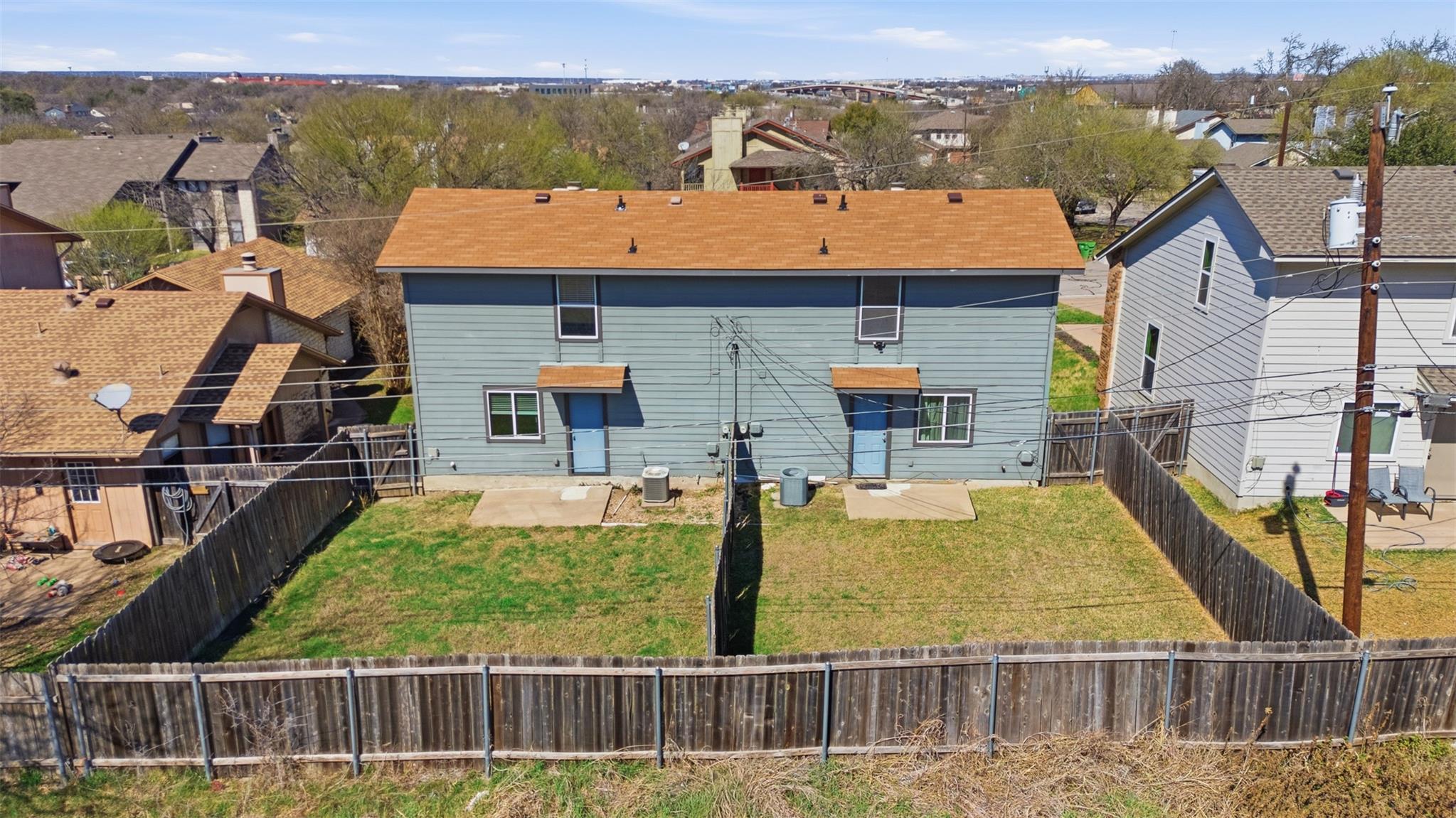 317/319 Rawhide Loop, Round Rock, TX 78681