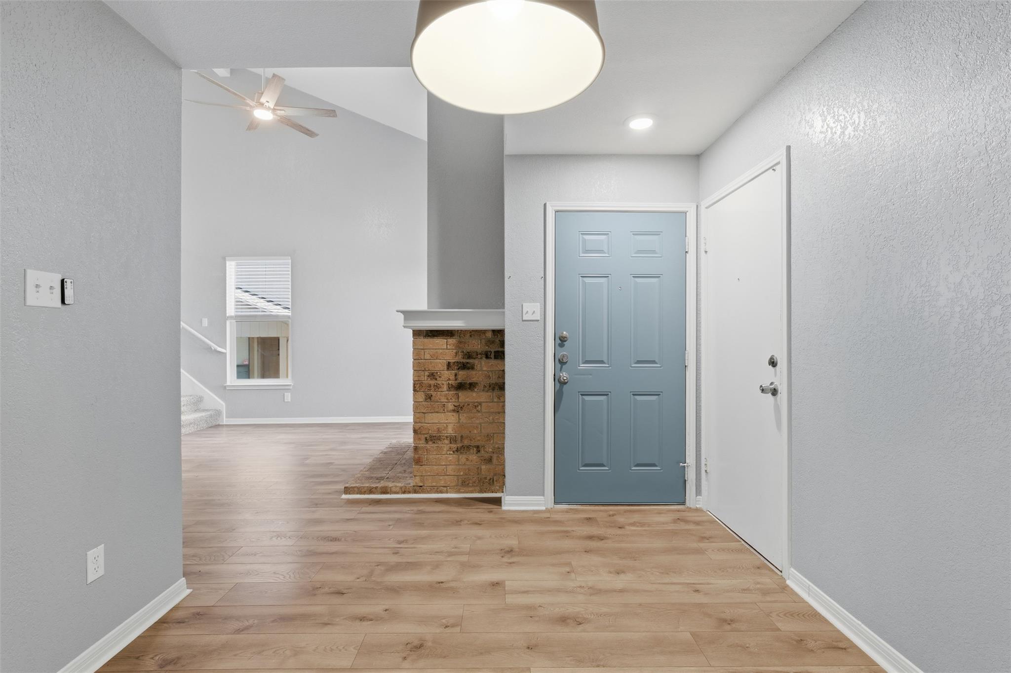 317/319 Rawhide Loop, Round Rock, TX 78681