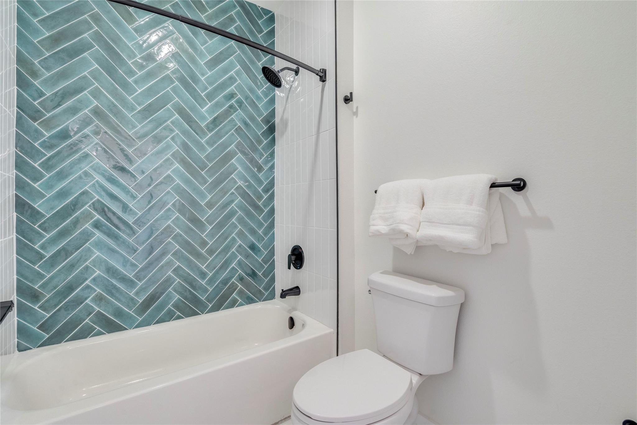 3000 Duval St # 207, Austin, TX 78705