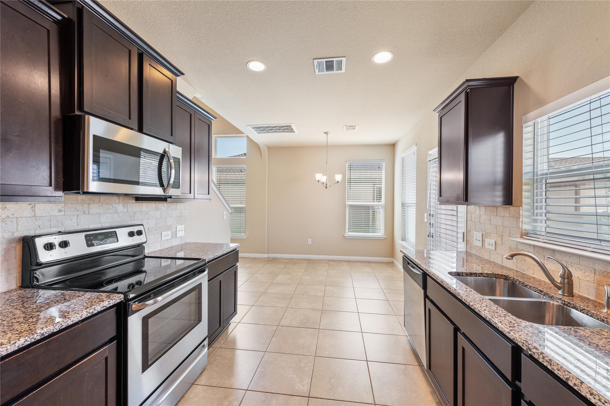 413 Cane River Dr, Pflugerville, TX 78660