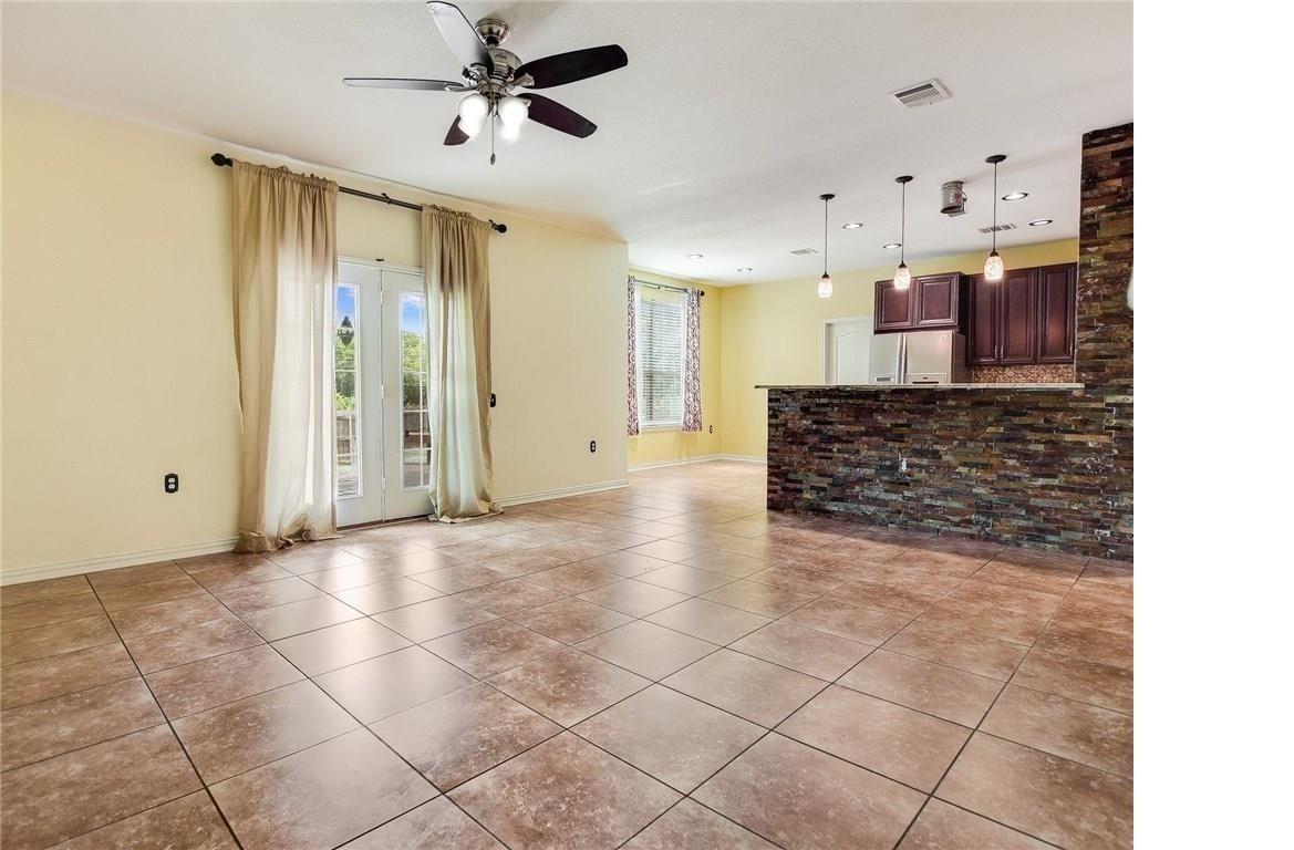 6200 Ken Caryl Dr, Austin, TX 78747