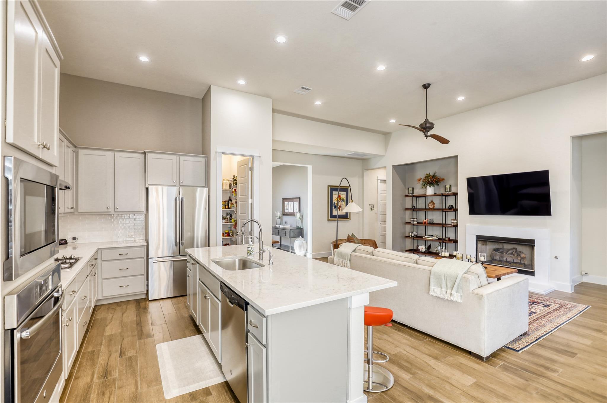 13701 Ronald W Reagan Blvd # 35, Cedar Park, TX 78613