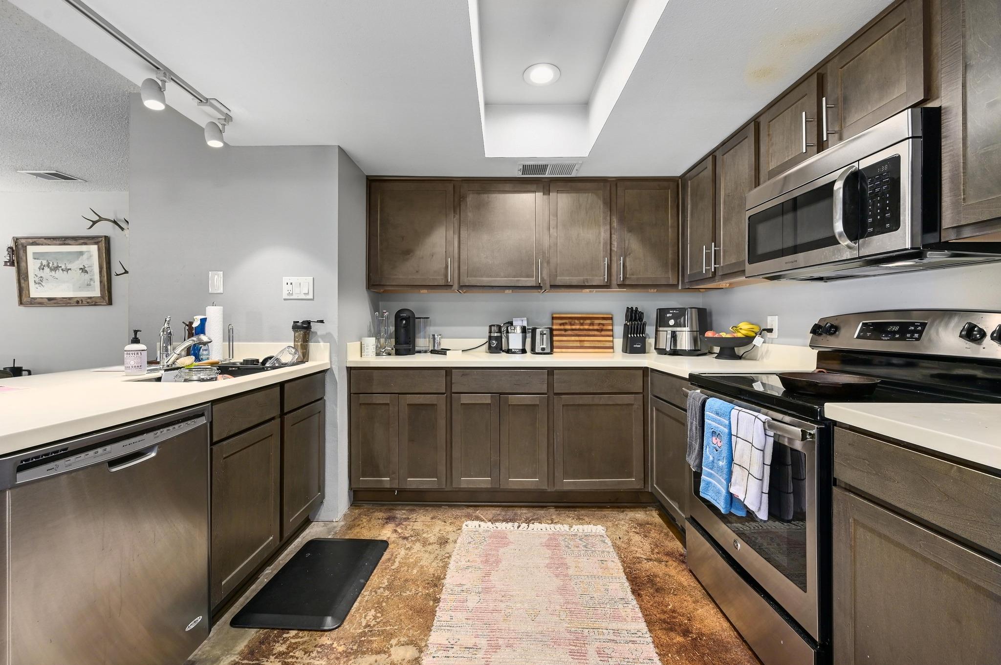 3420 Willowrun Dr, Austin, TX 78704