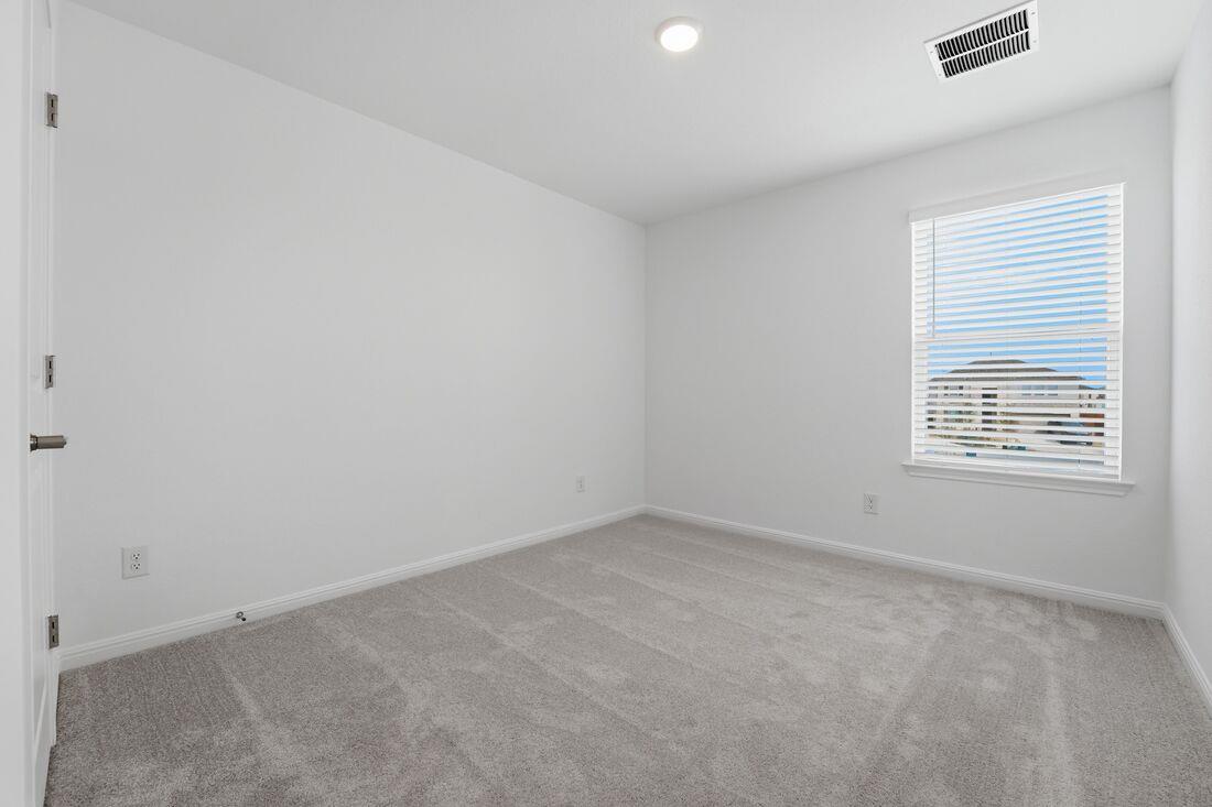 104 Childress St, Hutto, TX 78634