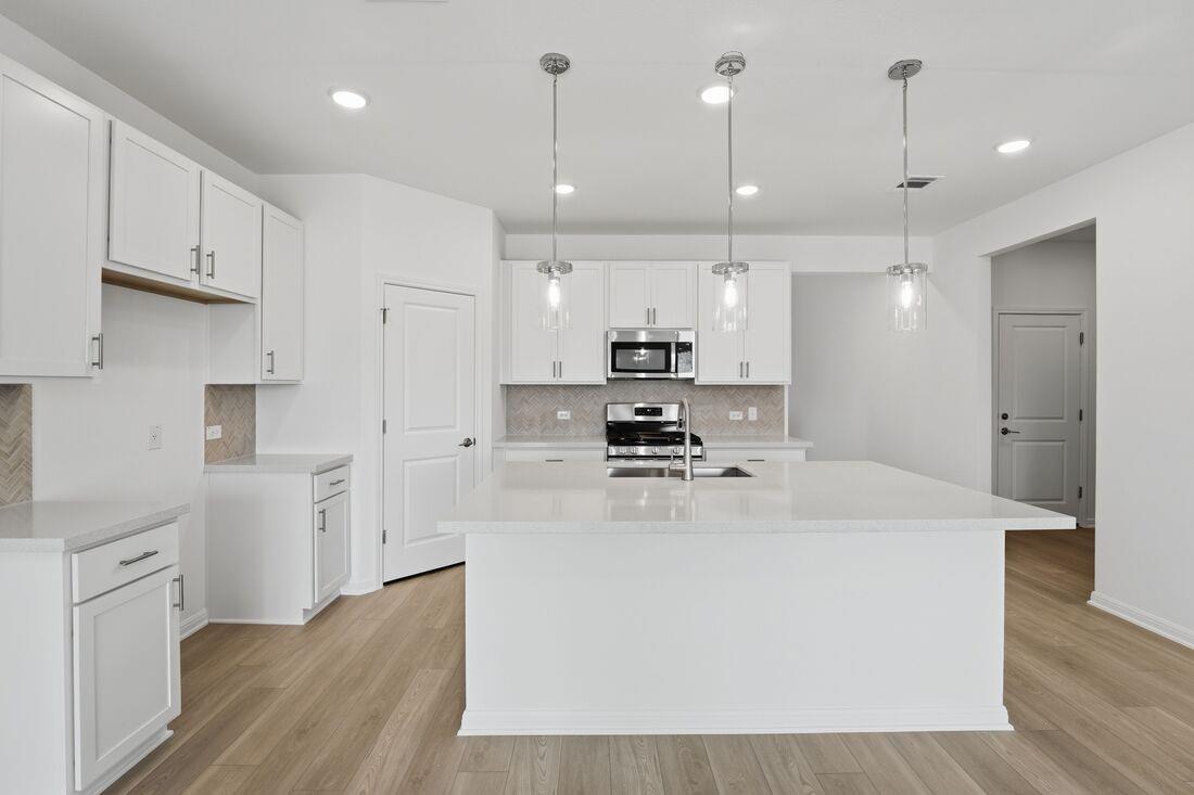 104 Childress St, Hutto, TX 78634