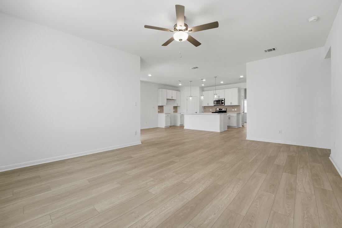 104 Childress St, Hutto, TX 78634