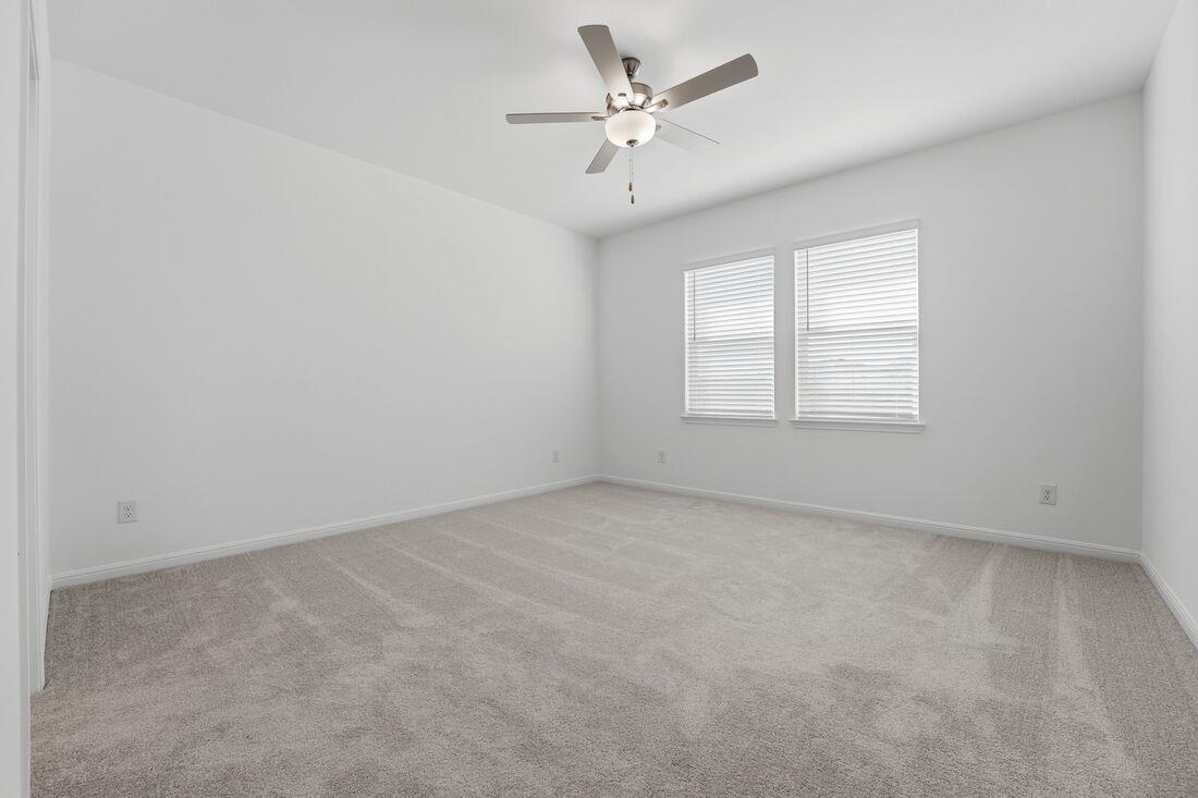 104 Childress St, Hutto, TX 78634