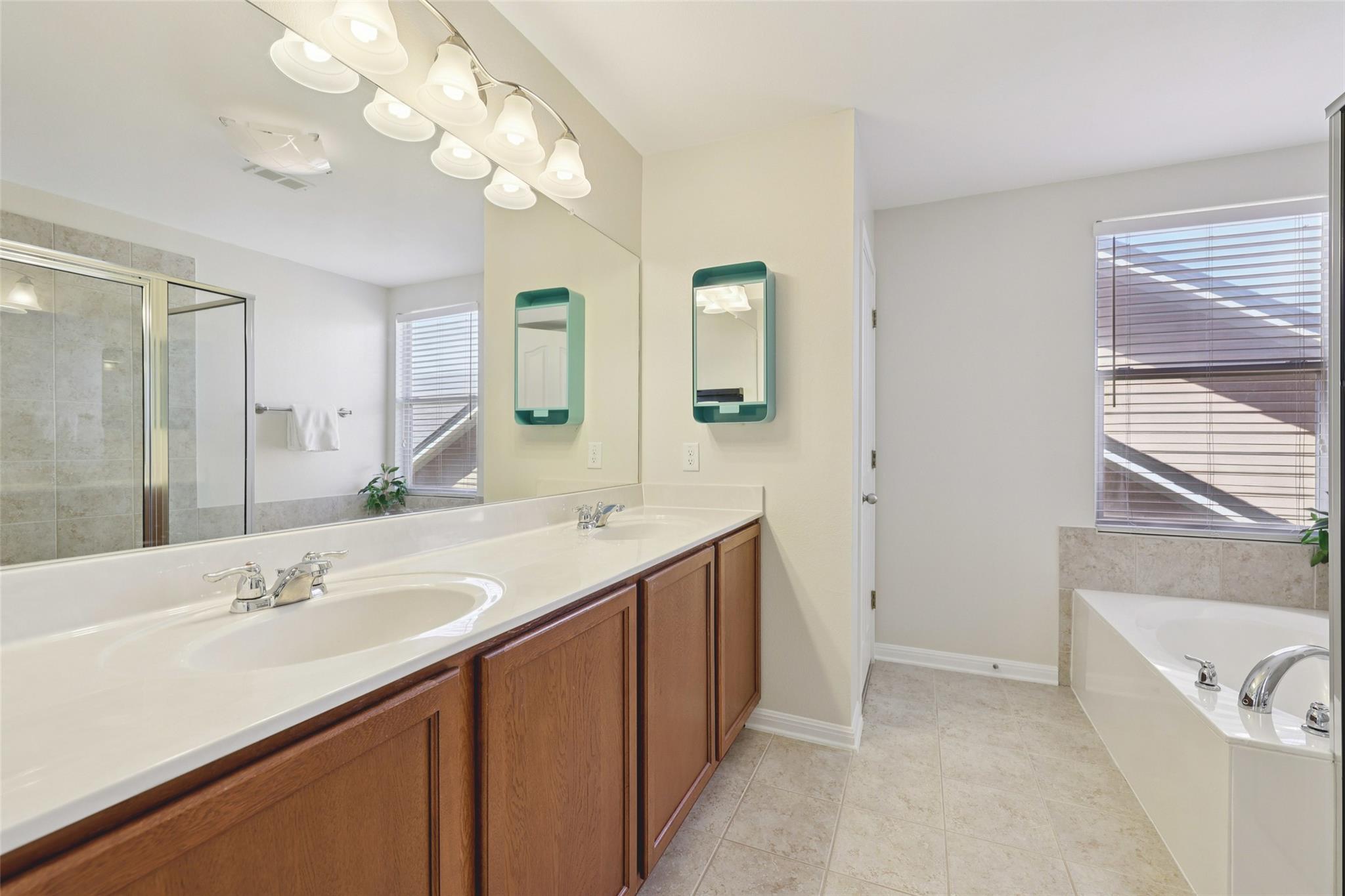 5152 Hellman, Kyle, TX 78640