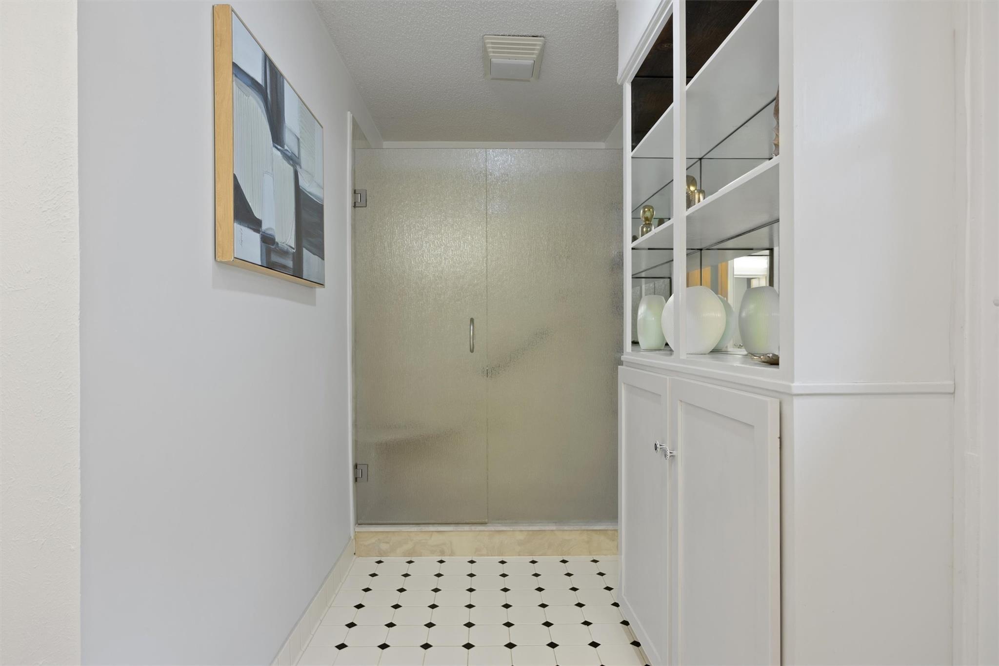 7207 Mesa Dr, Austin, TX 78731