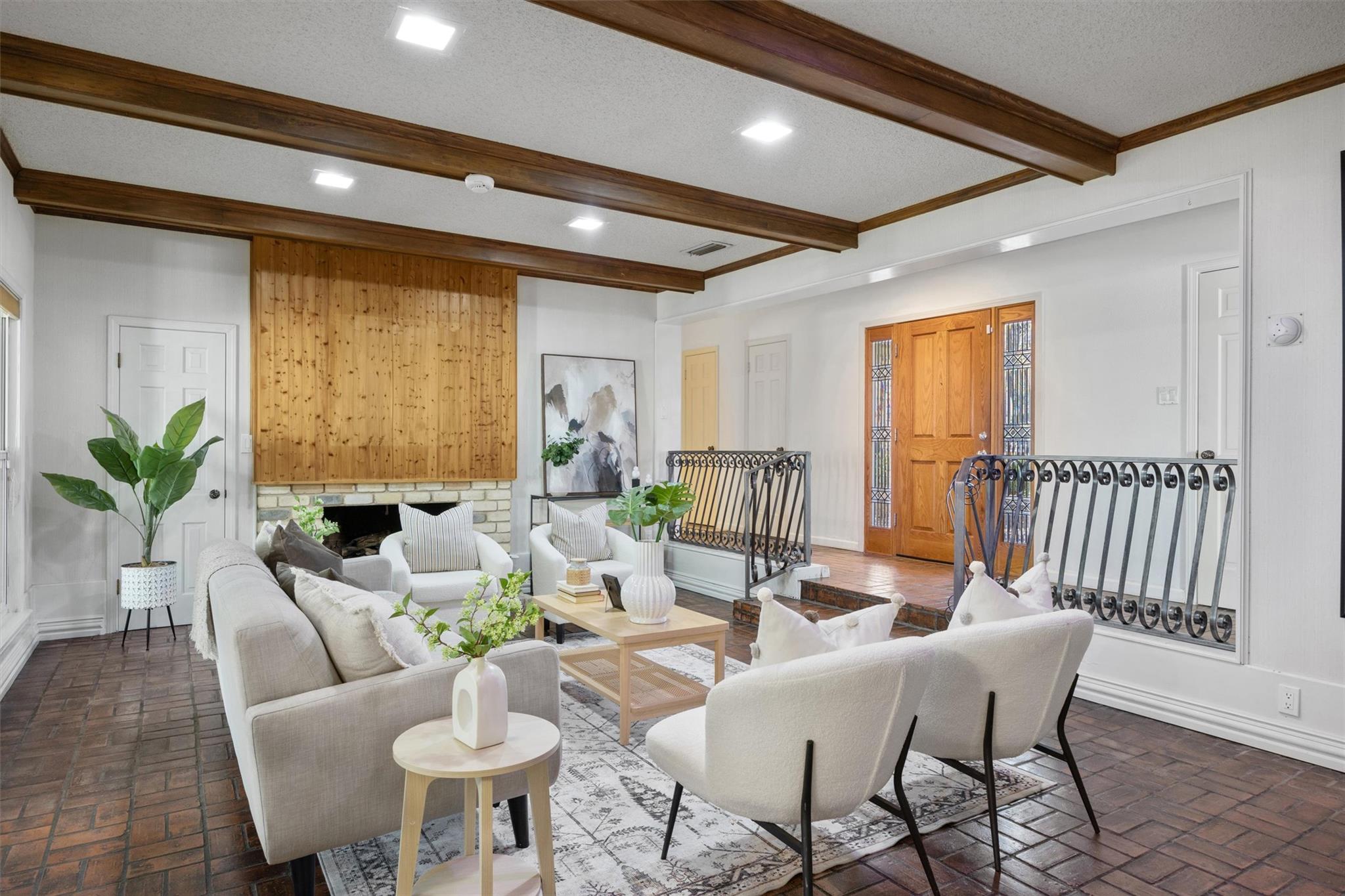 7207 Mesa Dr, Austin, TX 78731