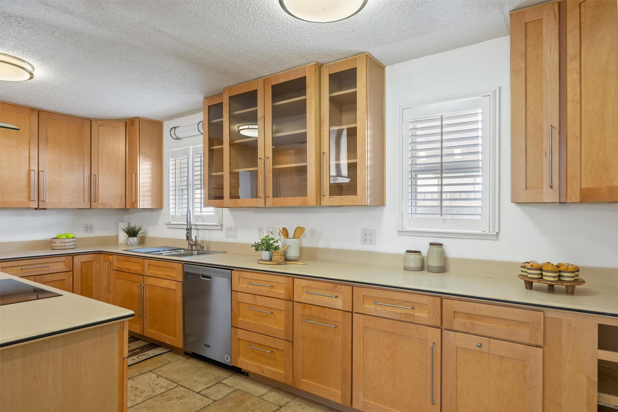 7207 Mesa Dr, Austin, TX 78731