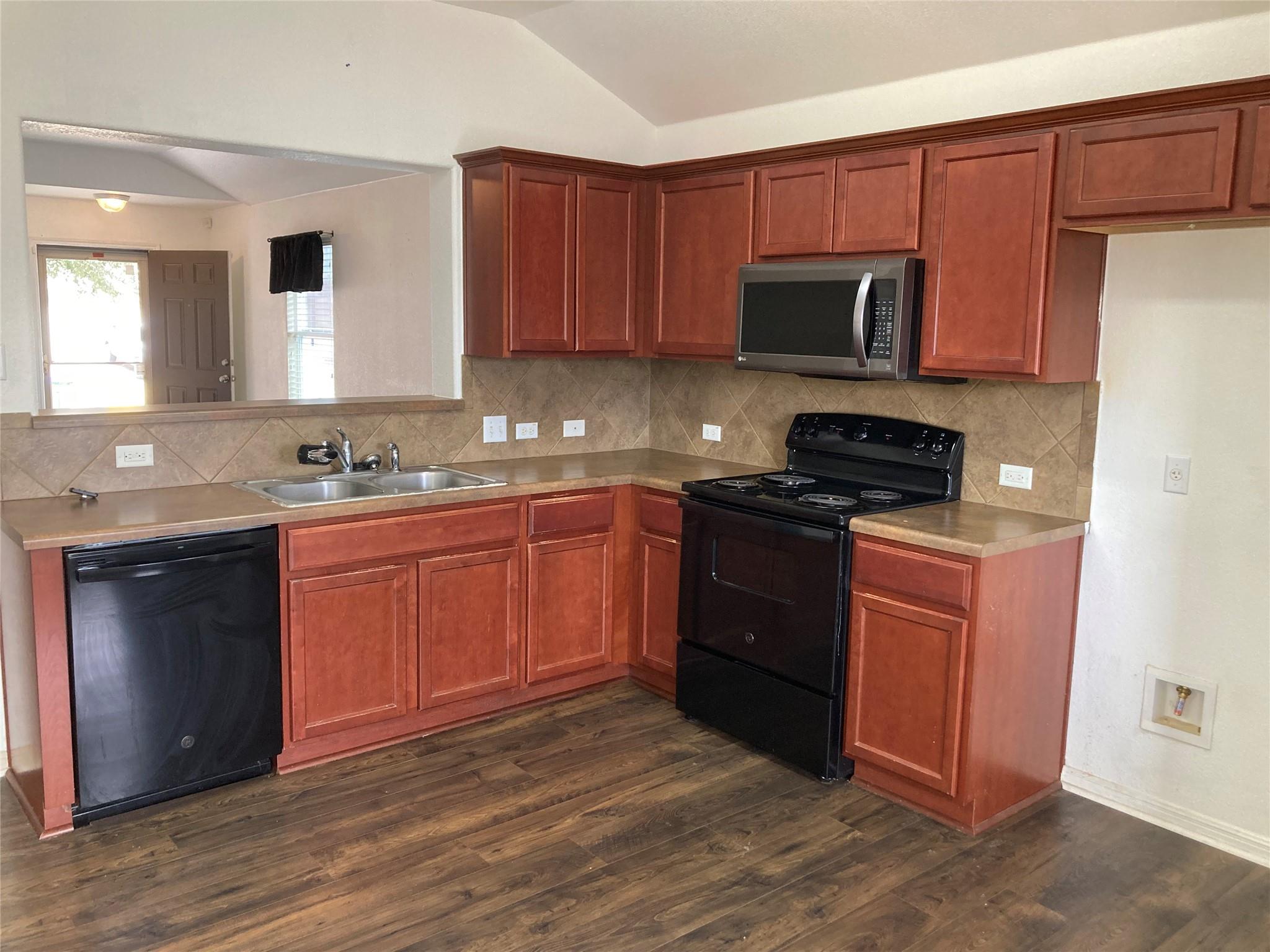 13325 Pine Needle St, Manor, TX 78653