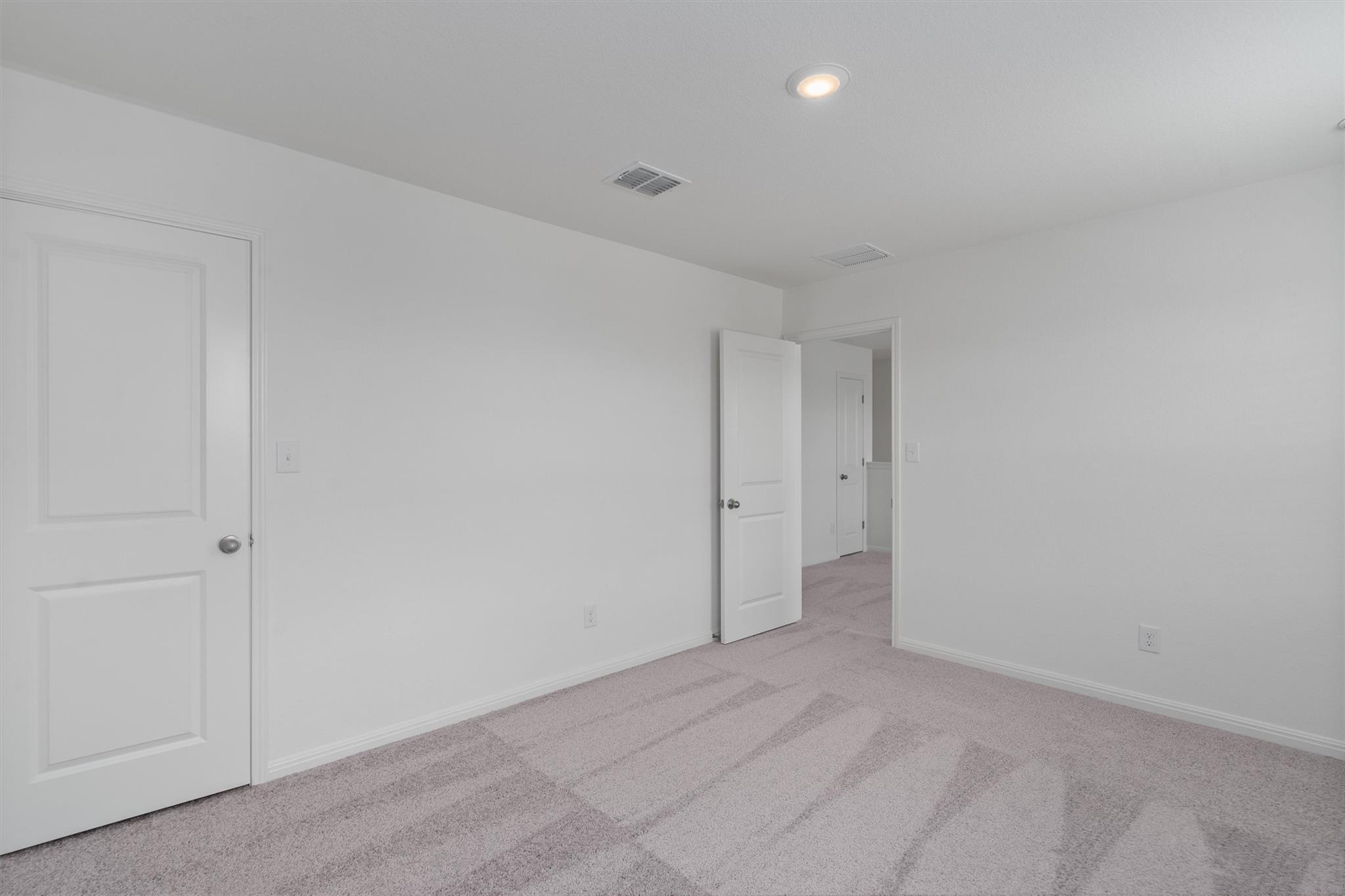 109 Blackbear Dr, Hutto, TX 78634