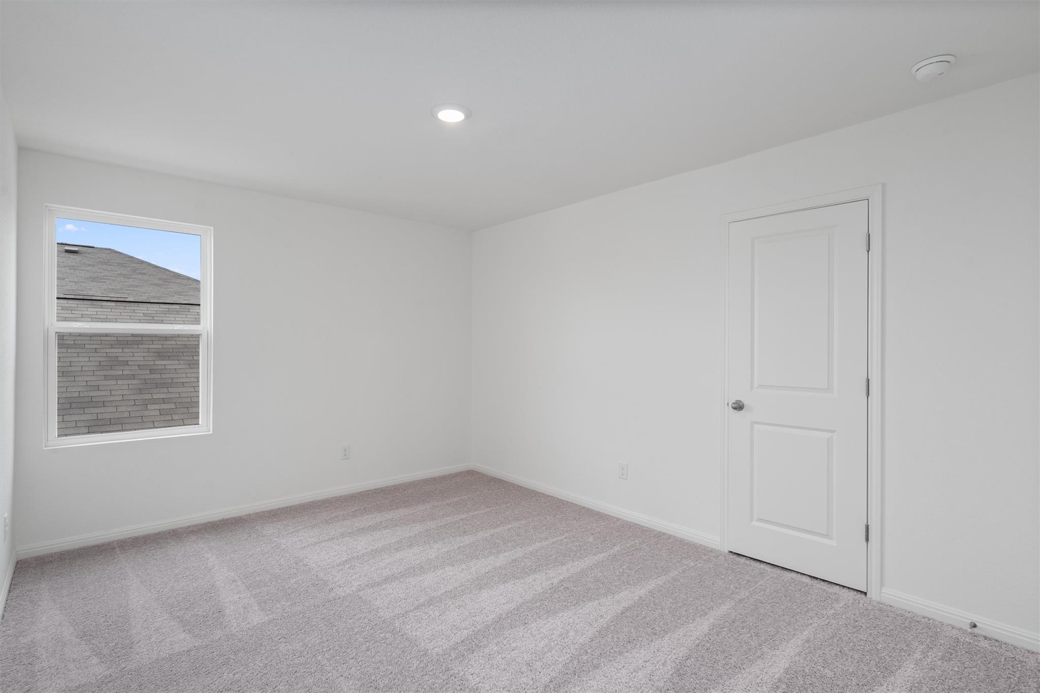 109 Blackbear Dr, Hutto, TX 78634