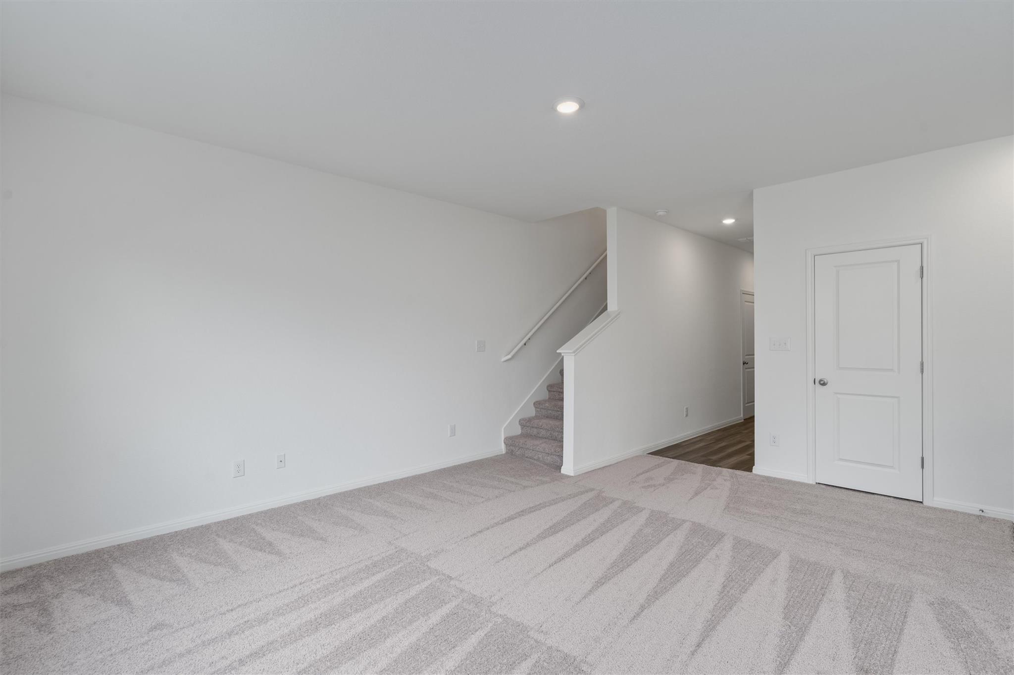 109 Blackbear Dr, Hutto, TX 78634