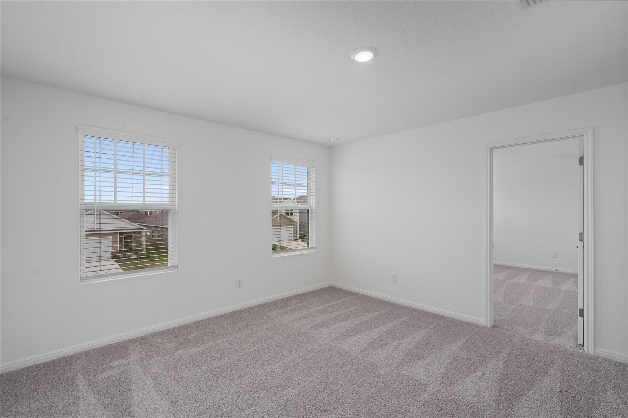 109 Blackbear Dr, Hutto, TX 78634