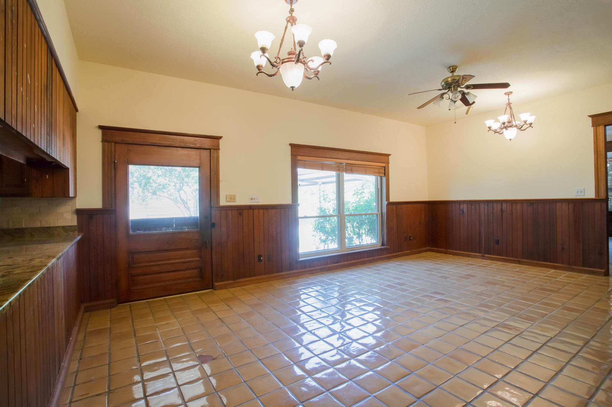 4692 SE River Rd, Martindale, TX 78655