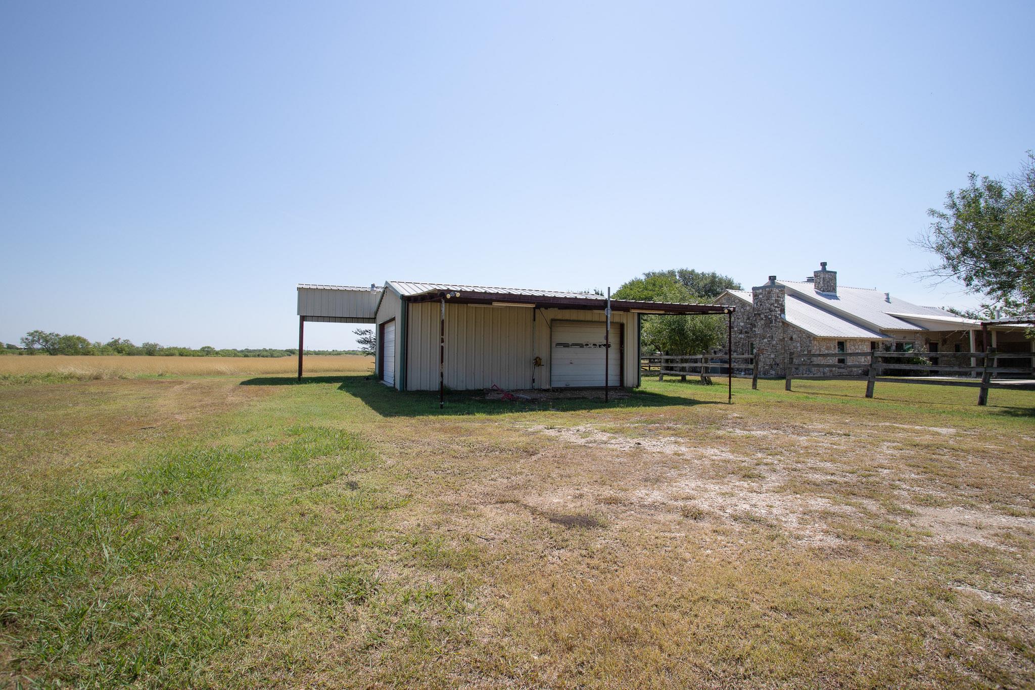 4692 SE River Rd, Martindale, TX 78655