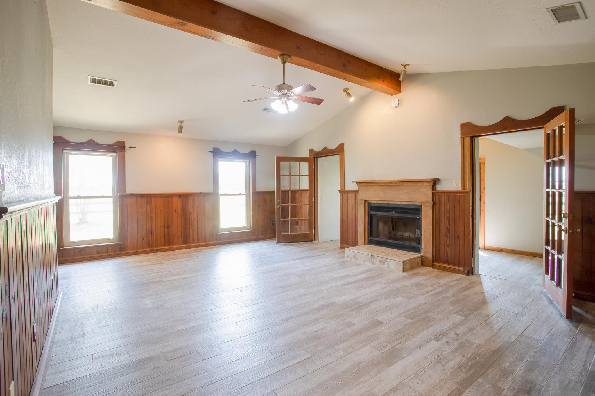 4692 SE River Rd, Martindale, TX 78655