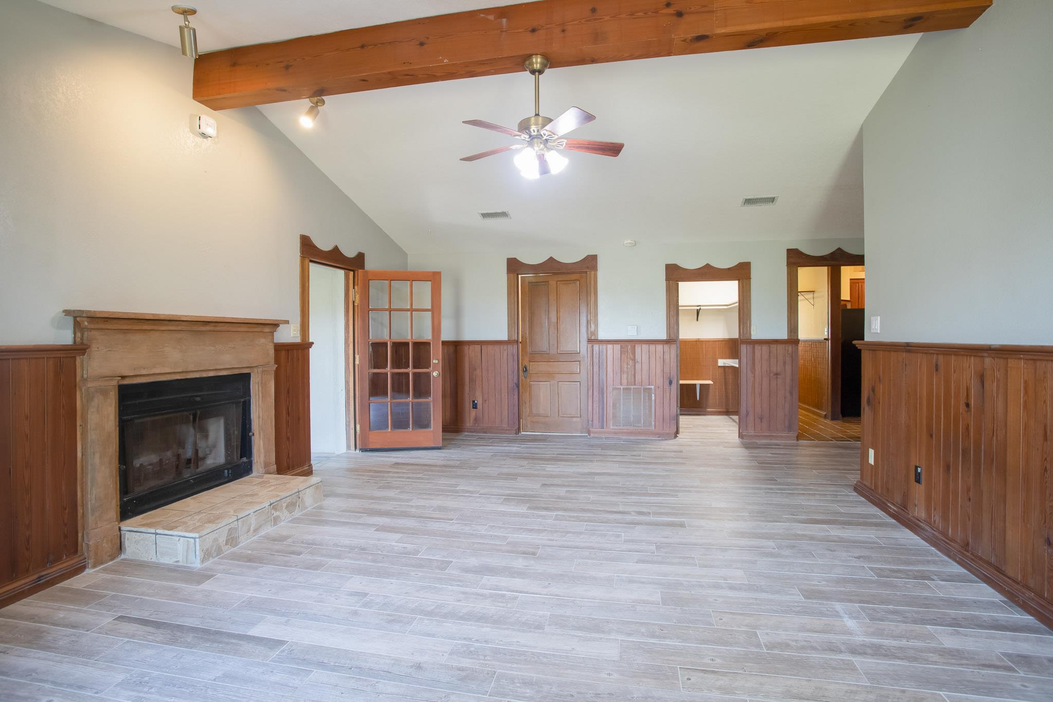 4692 SE River Rd, Martindale, TX 78655