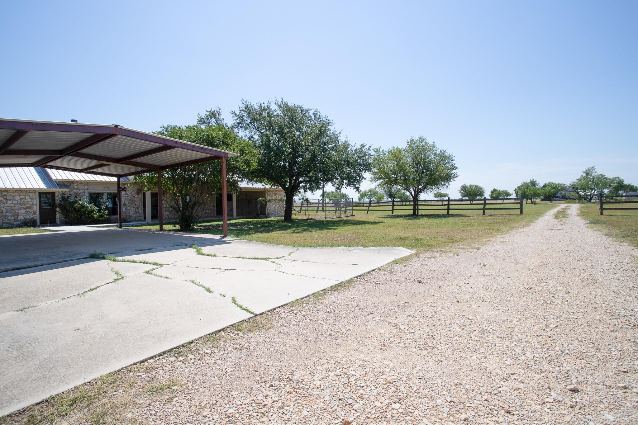 4692 SE River Rd, Martindale, TX 78655