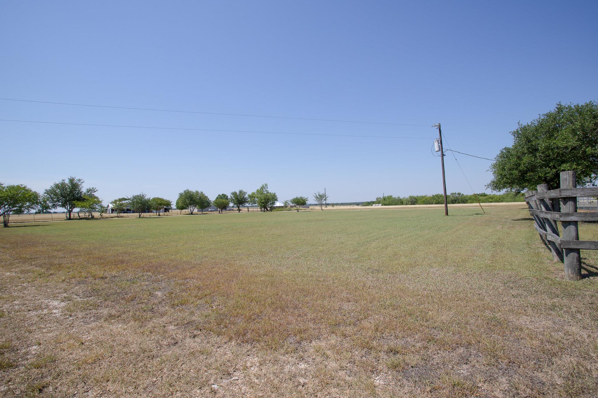4692 SE River Rd, Martindale, TX 78655