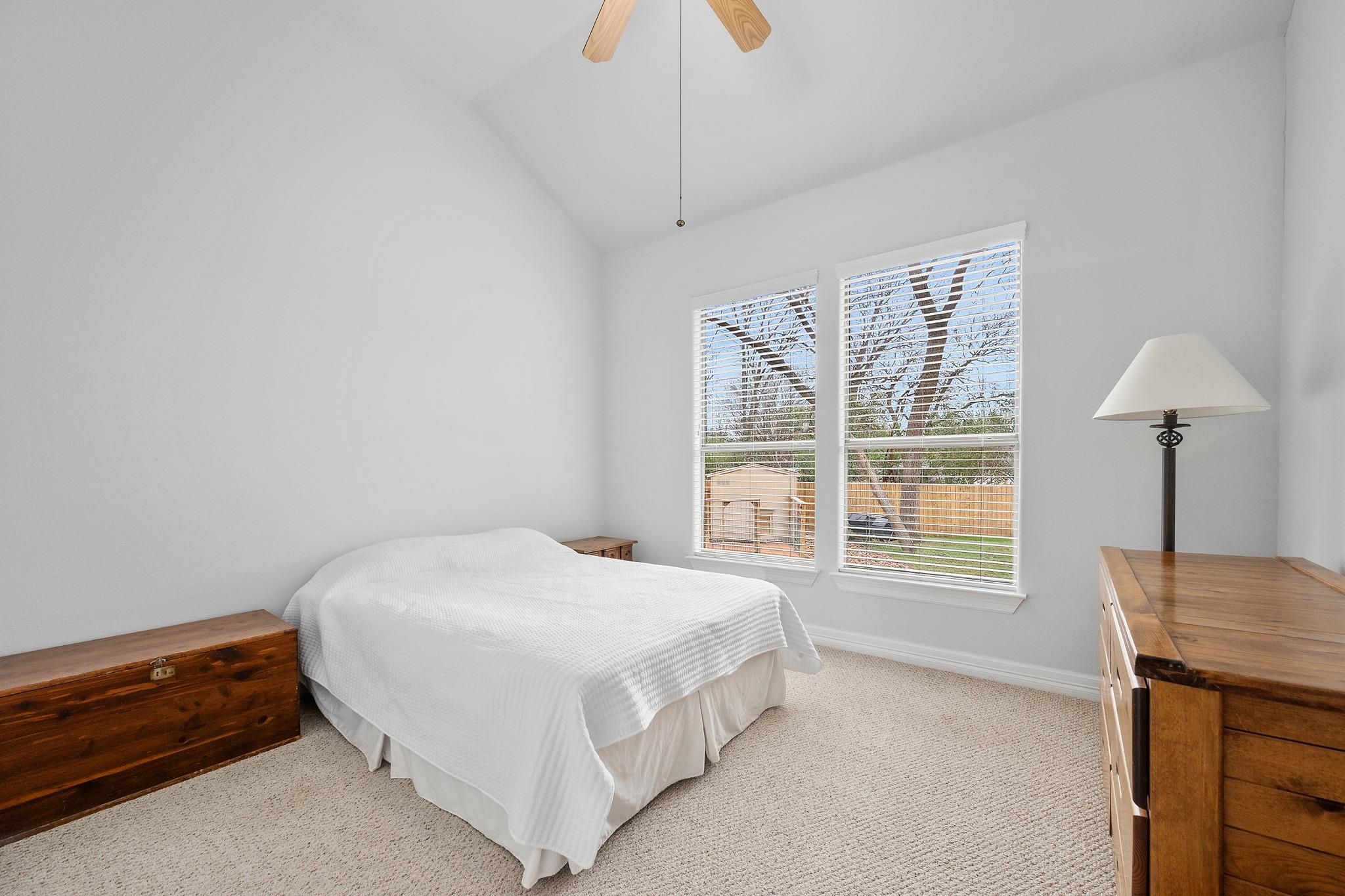 531 Leanna Oak Loop, Manchaca, TX 78652