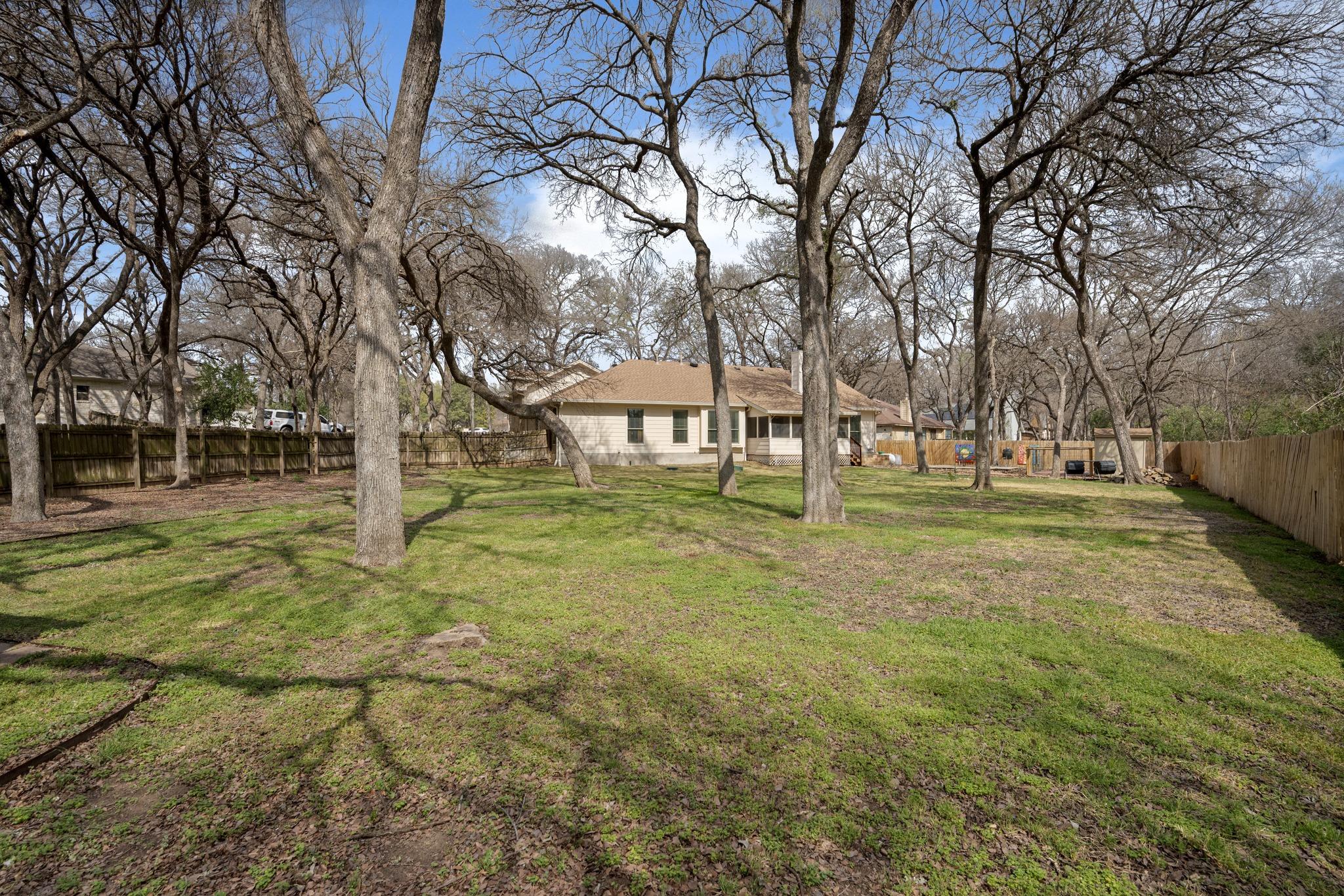 531 Leanna Oak Loop, Manchaca, TX 78652