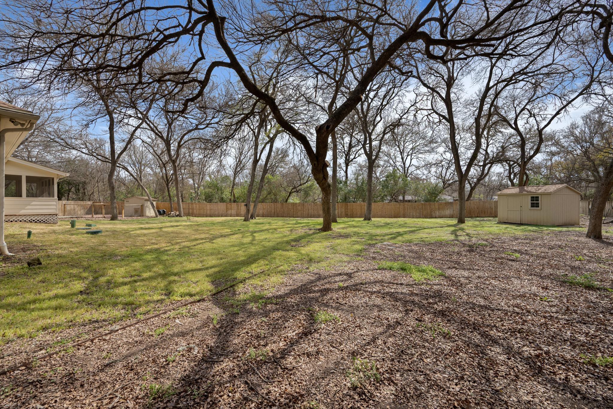 531 Leanna Oak Loop, Manchaca, TX 78652