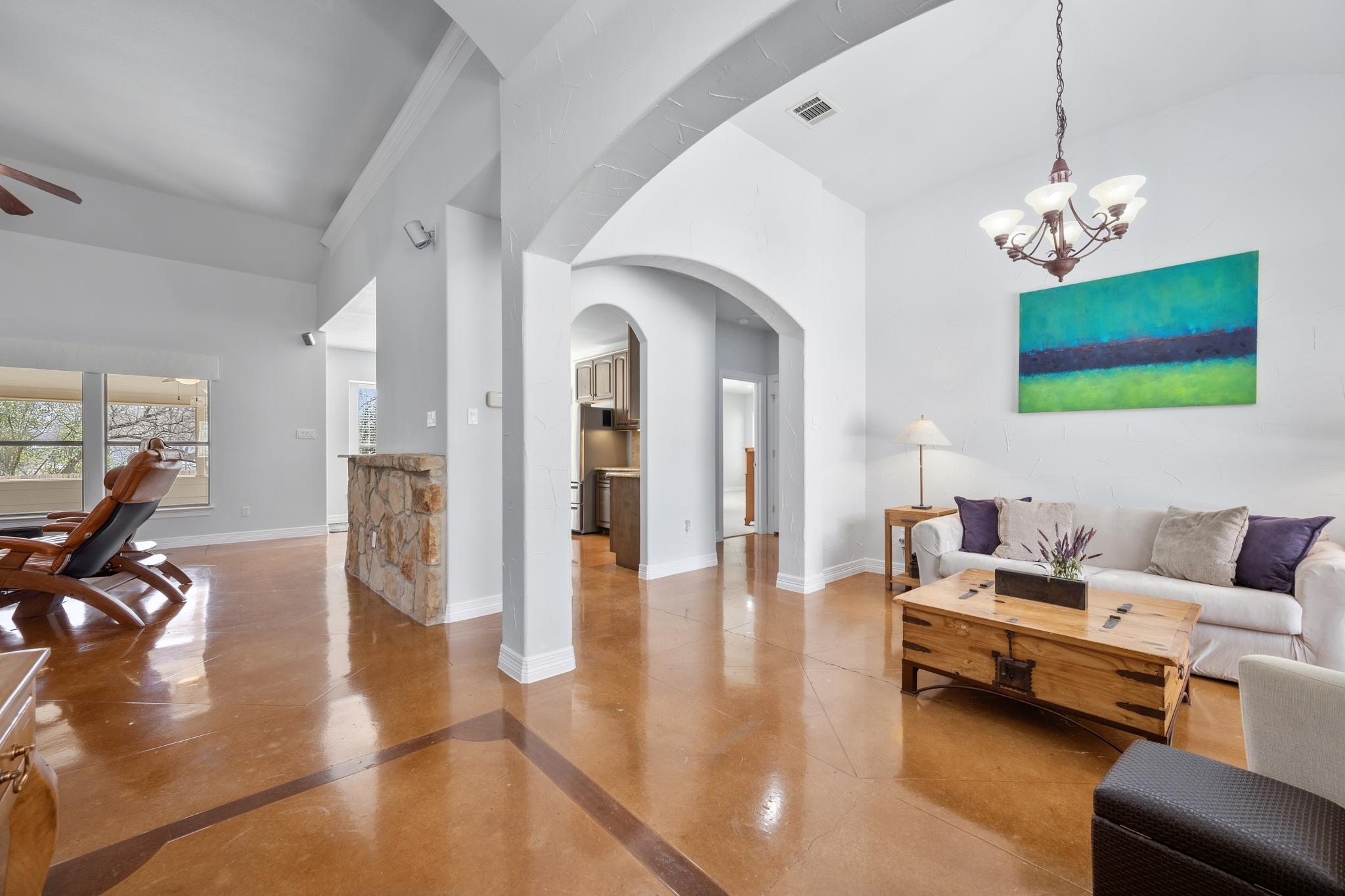 531 Leanna Oak Loop, Manchaca, TX 78652