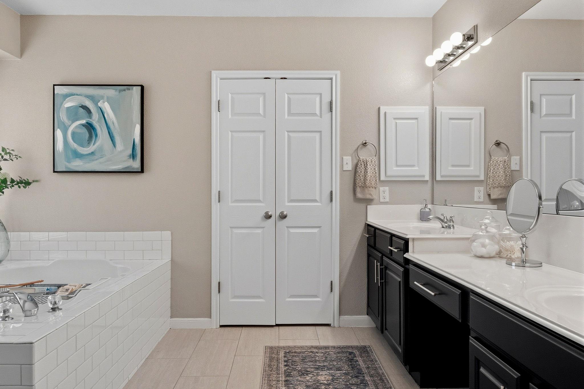 13208 Calf Roping Trl, Austin, TX 78727