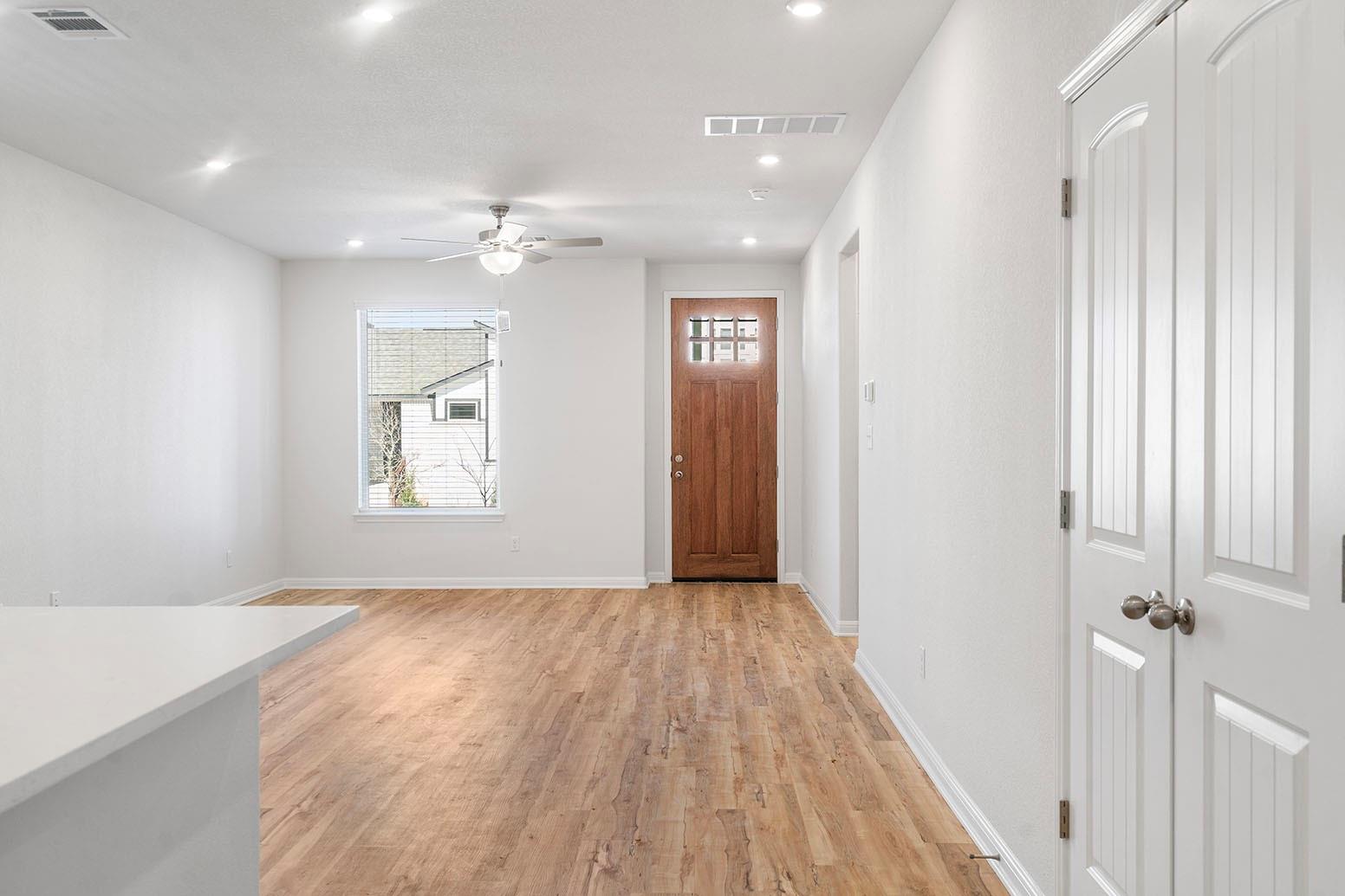 185 Weaver Ln, Bastrop, TX 78602