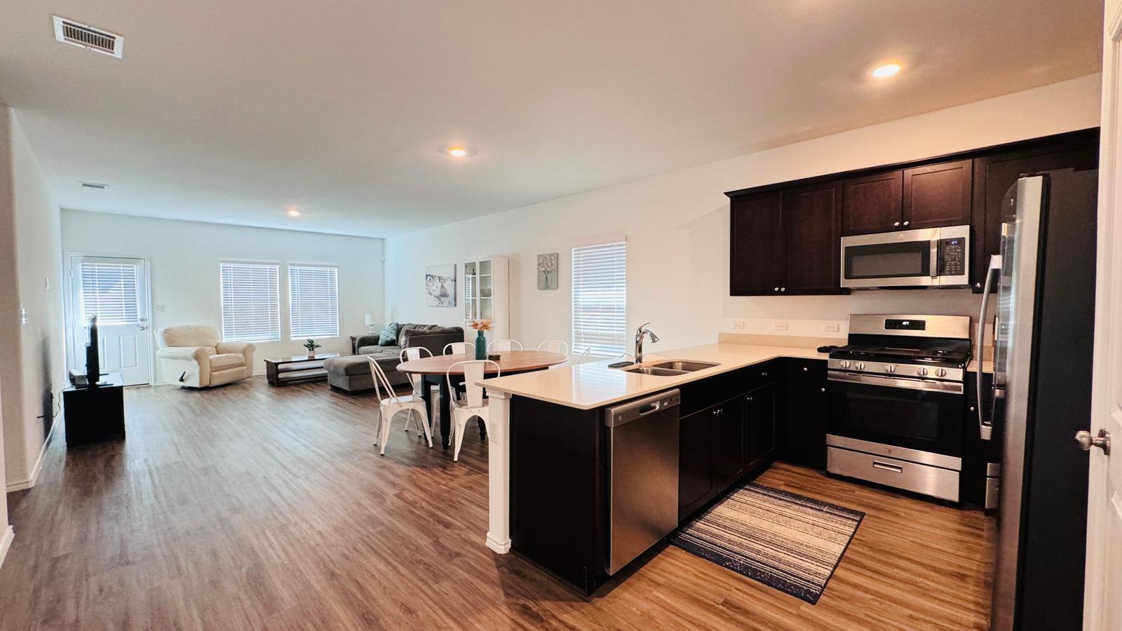 229 George Neggan Ln, Bastrop, TX 78602