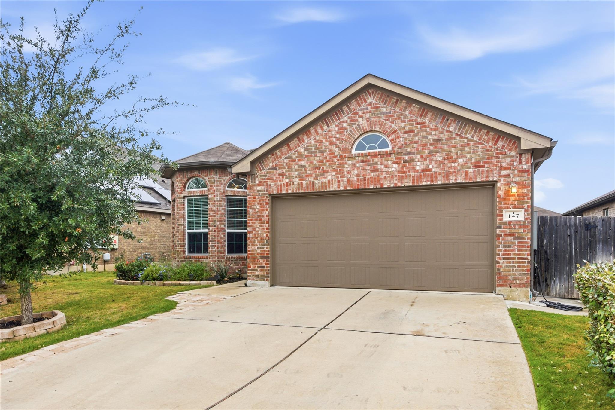 147 Brazil Dr, Buda, TX 78610