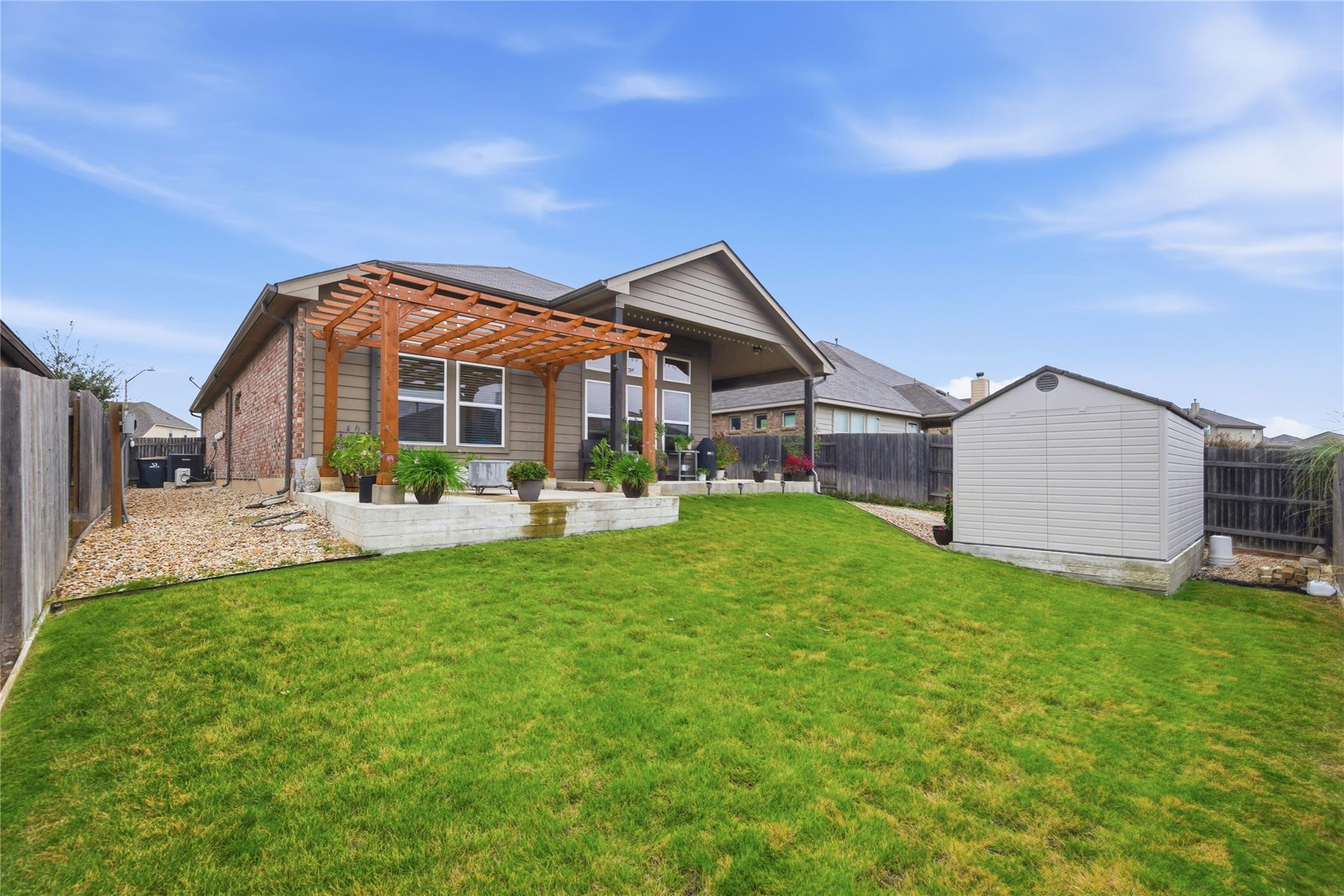 147 Brazil Dr, Buda, TX 78610