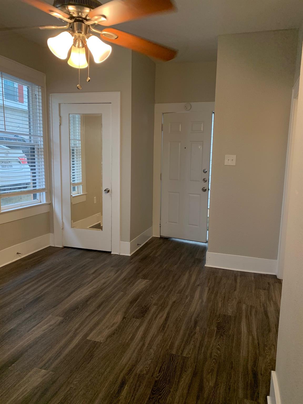 1902 Nueces St # E, Austin, TX 78705