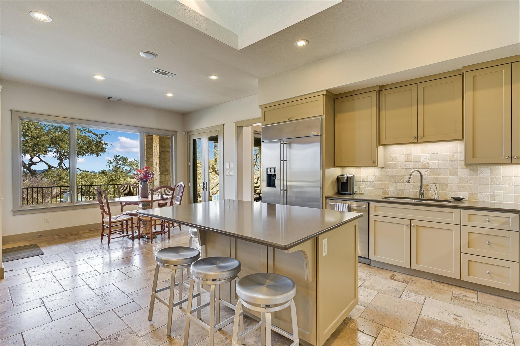 27107 Waterfall Hill Pkwy, Spicewood, TX 78669