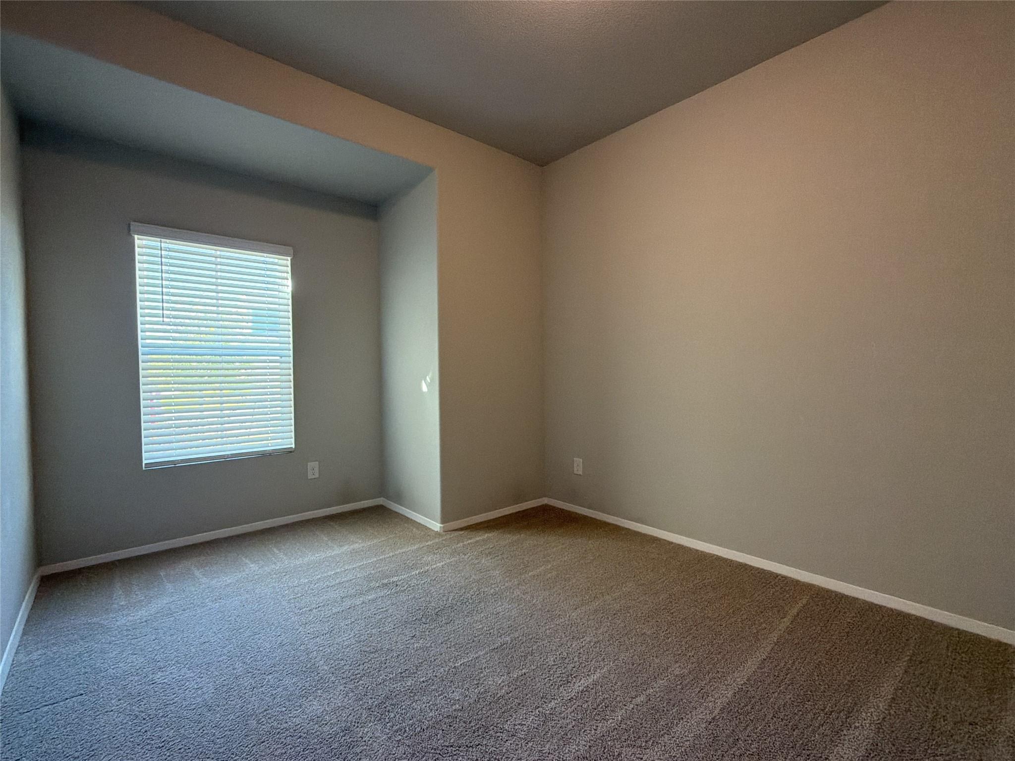 129 Tall Grass Dr, Georgetown, TX 78628